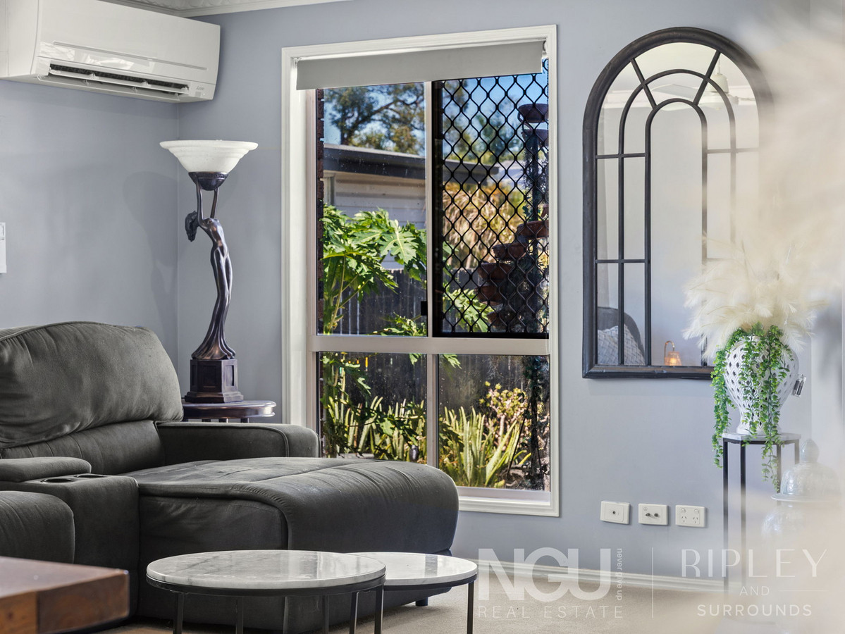 31 HAYES STREET, Brassall QLD 4305 - Image 6