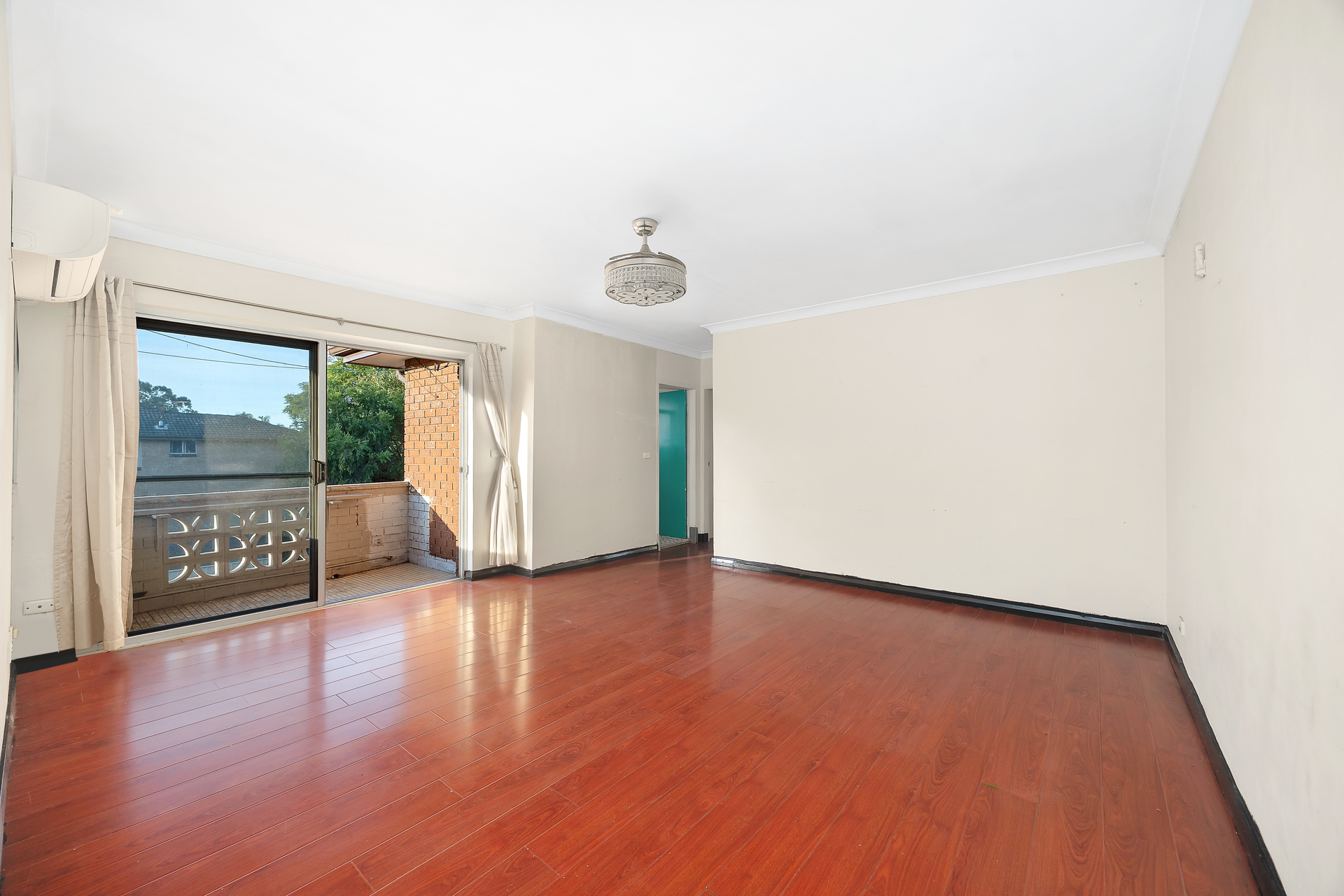 8/23 The Trongate, Granville, NSW 2142 - Image 2