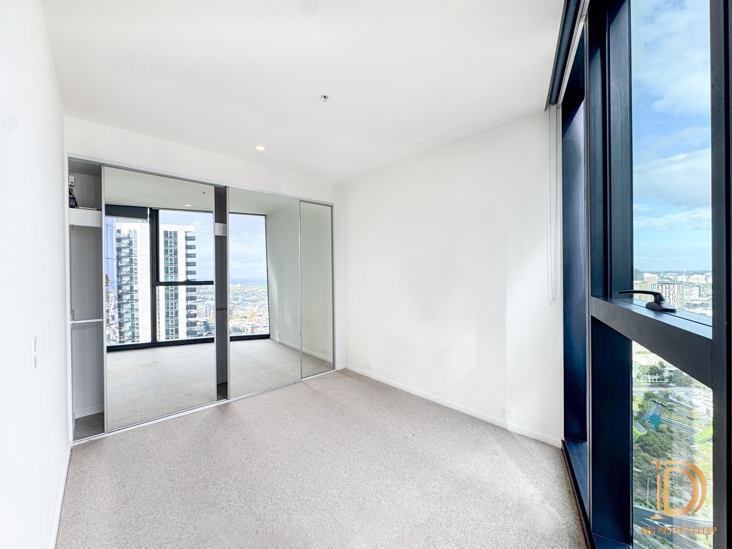 2807/18 Hoff Boulevard, Southbank, Vic, 3006 - Image 2