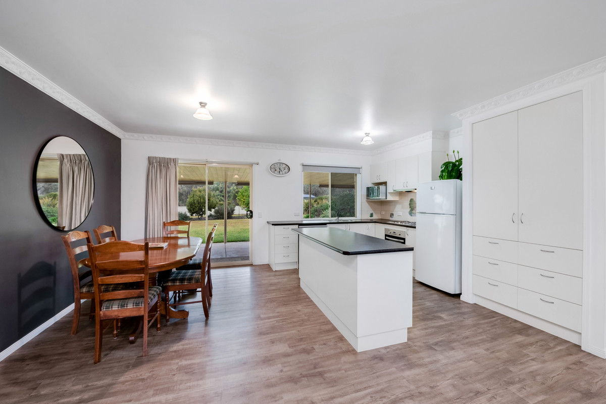 4-bedroom house at 86 Wild Cherry Road, Lockwood South, VIC 3551, Greater Bendigo, Victoria
