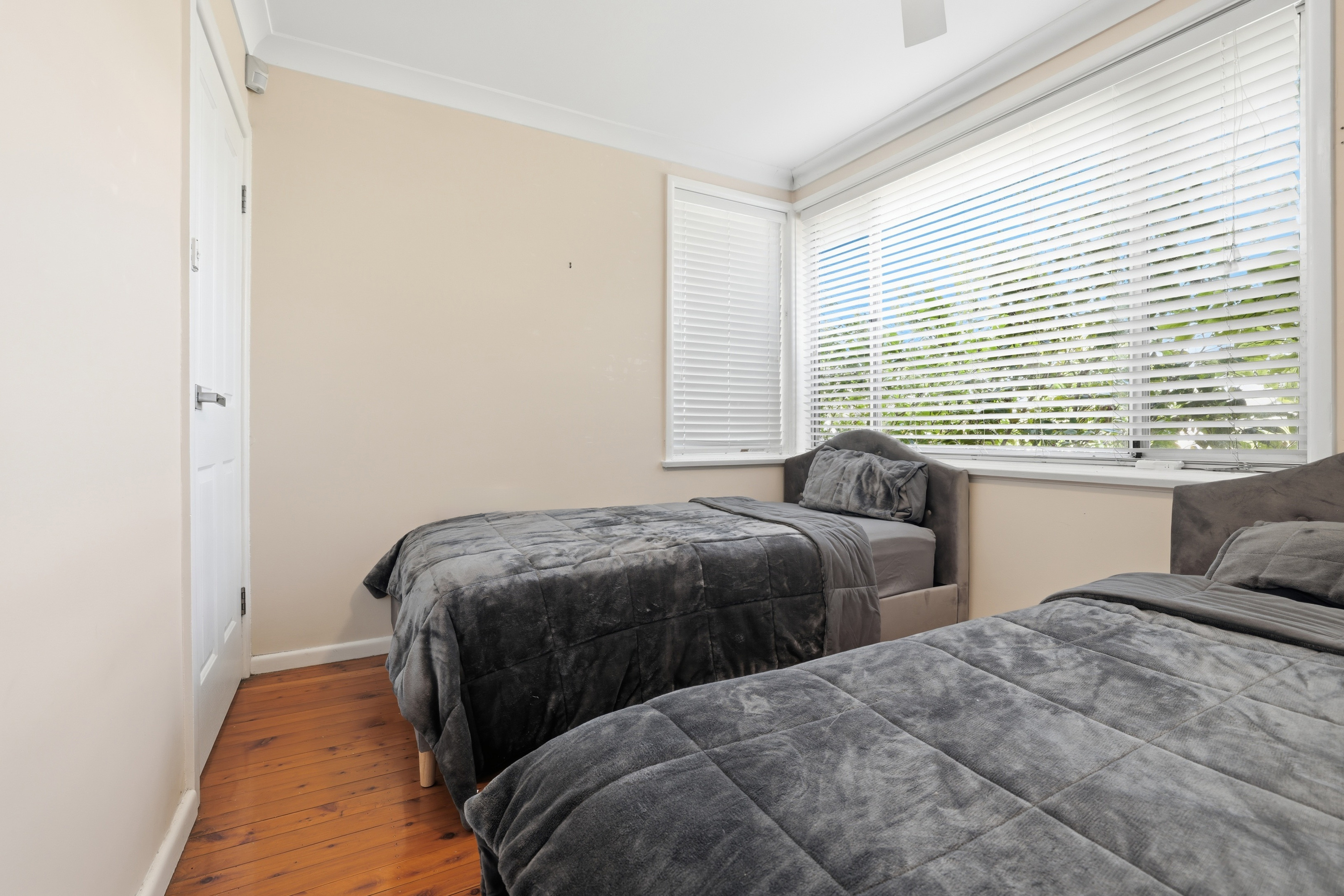 1 HIND PLACE, Chipping Norton NSW 2170 - Image 8