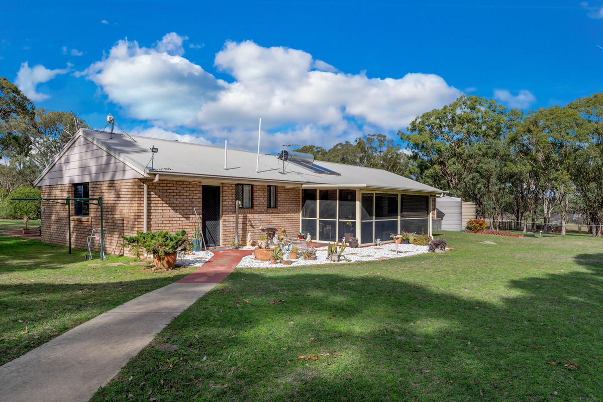 4-bedroom house at 17 BOURNES ROAD, Yangan QLD 4371, Southern Downs, Queensland