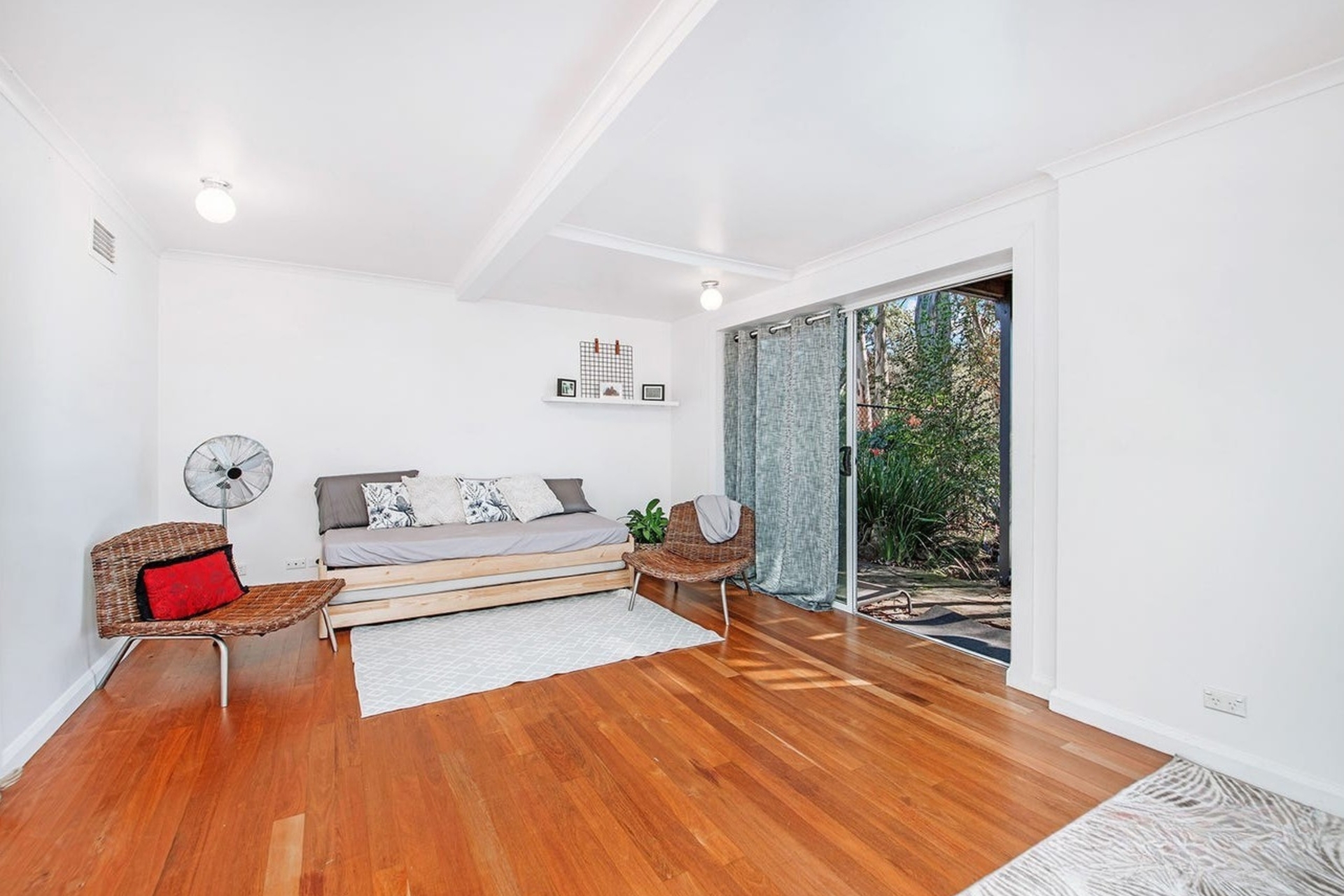 39 WINDERMERE AVENUE, Northmead NSW 2152 - Image 9