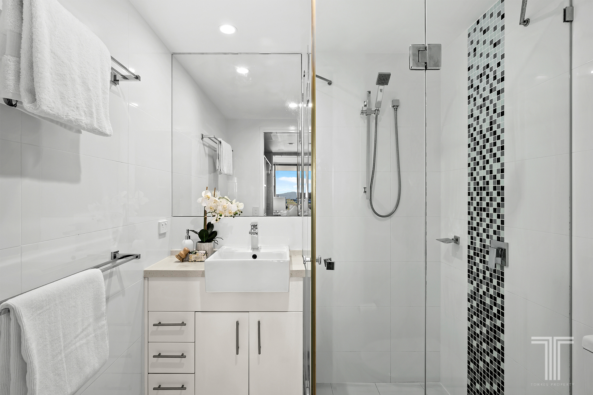 2-bedroom unit at 38/42 Sanders Street, Upper Mount Gravatt, QLD 4122, Brisbane, Queensland