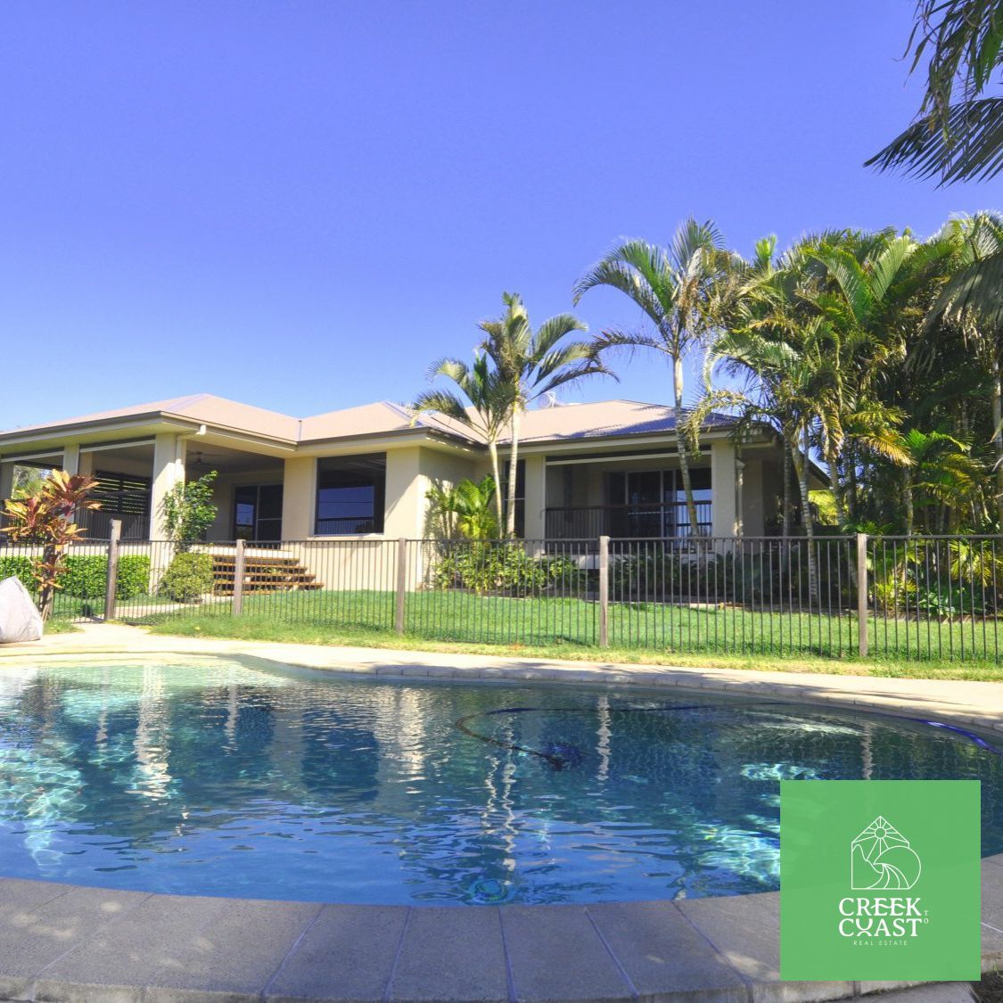 10 MAURETANIA AVENUE, Cooloola Cove QLD 4580 - Image 1