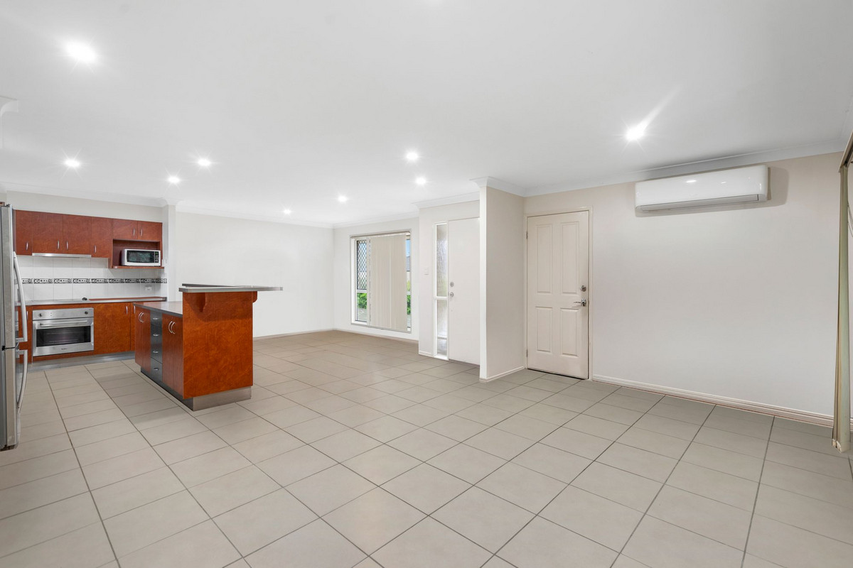 2/9 Callicoma Court, Ormeau, QLD 4208 - Image 4