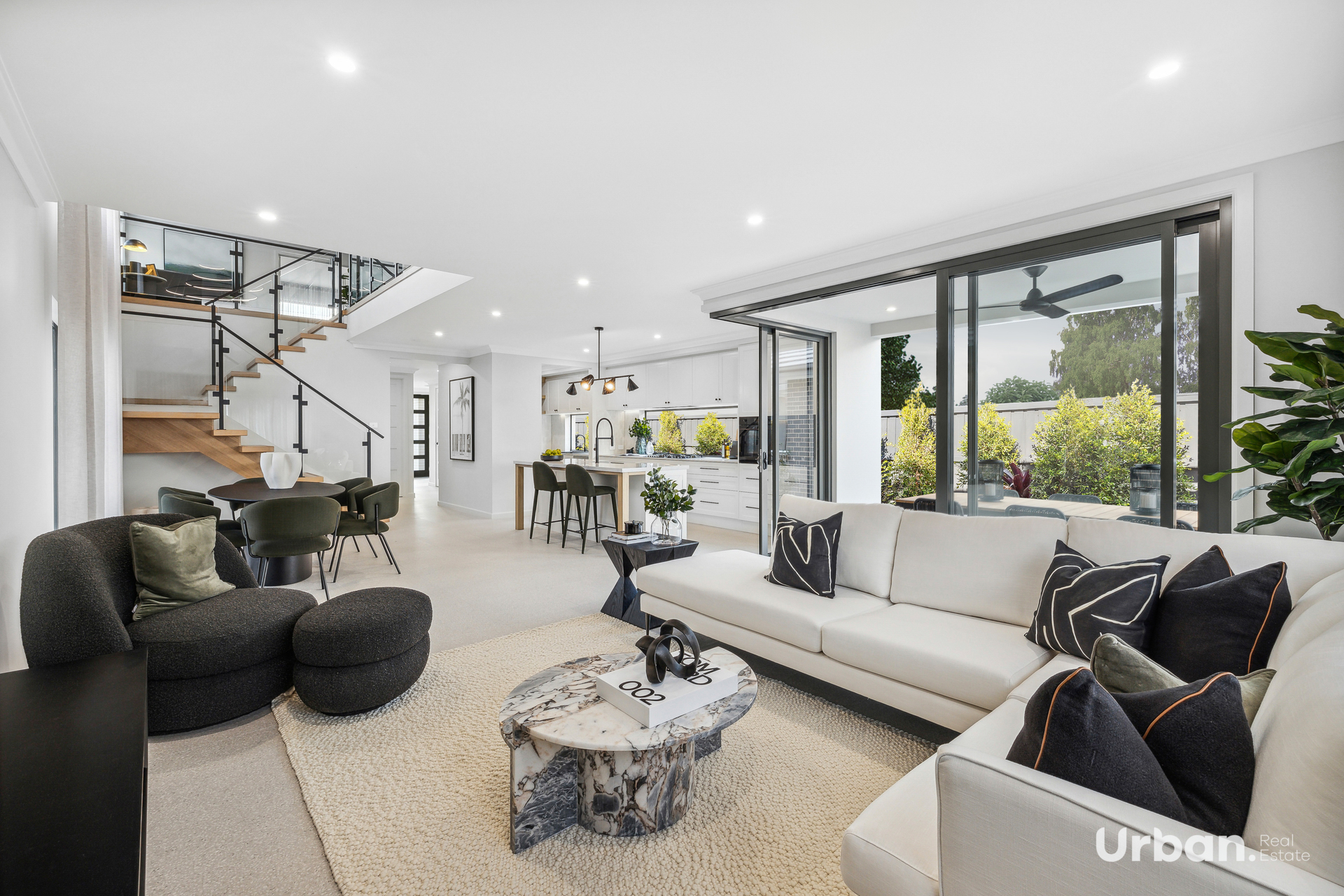 4 Rock Fern Avenue, Cobbitty, NSW 2570 - Image 2