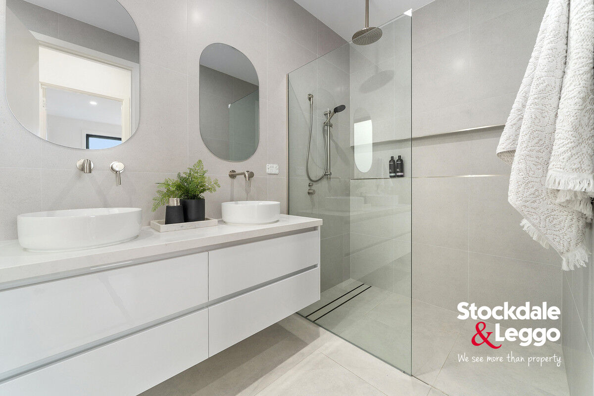 56 Glen Street, Glenroy, VIC 3046 - Image 8