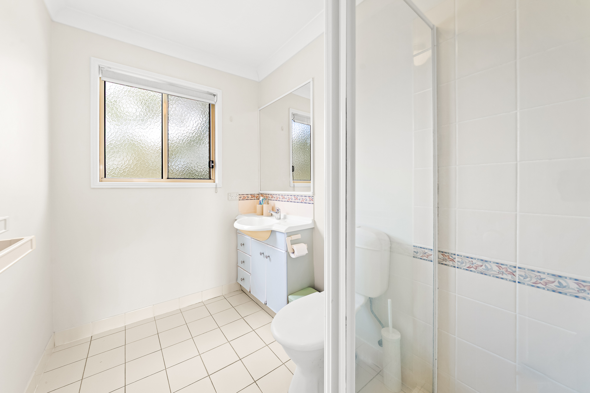 3-bedroom unit at 62 40 GLENEFER STREET, RUNCORN QLD 4113, Brisbane, Queensland