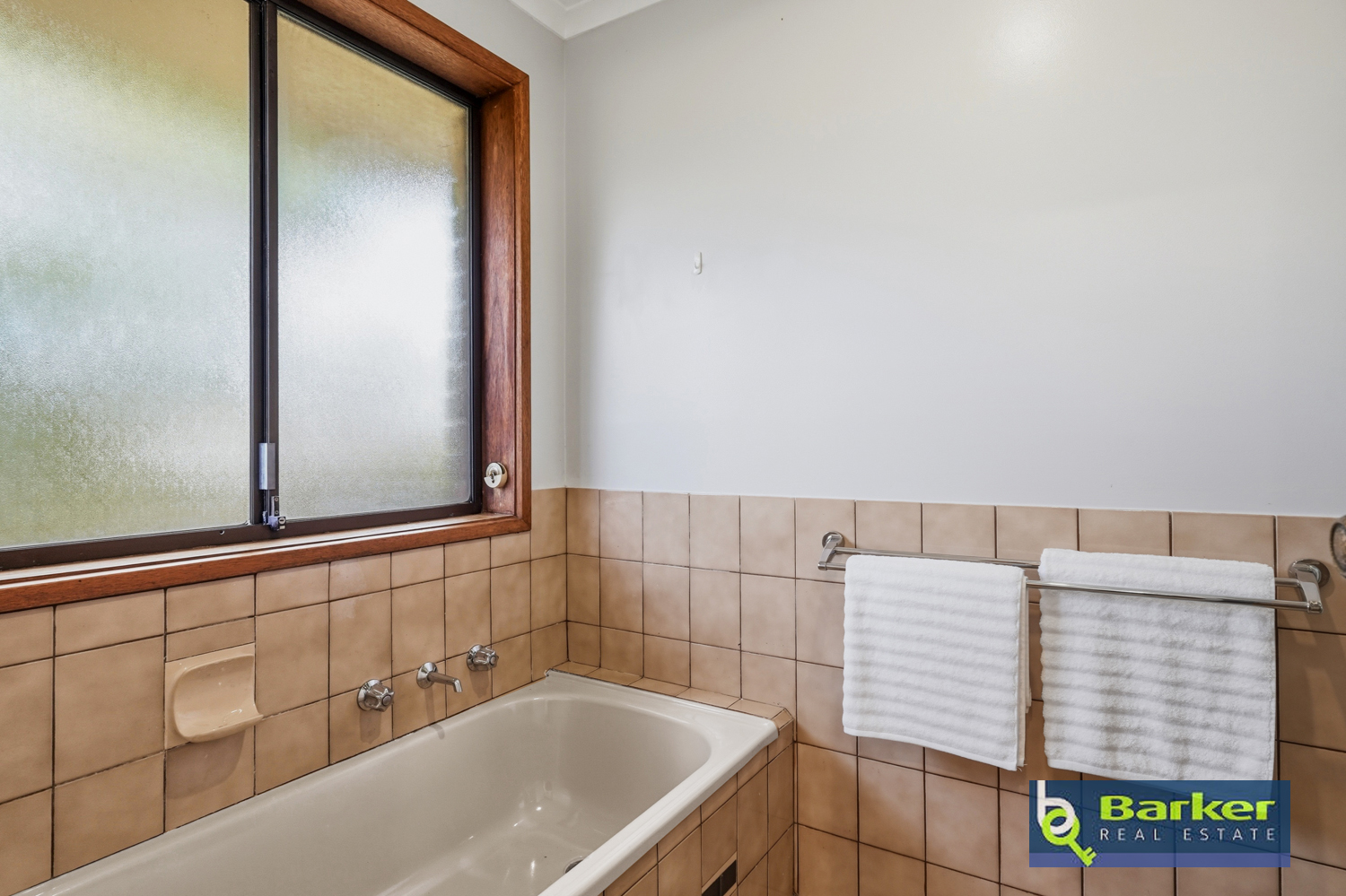 3-bedroom house at 2 ILLAWARRA COURT, Craigmore SA 5114, Playford, South Australia