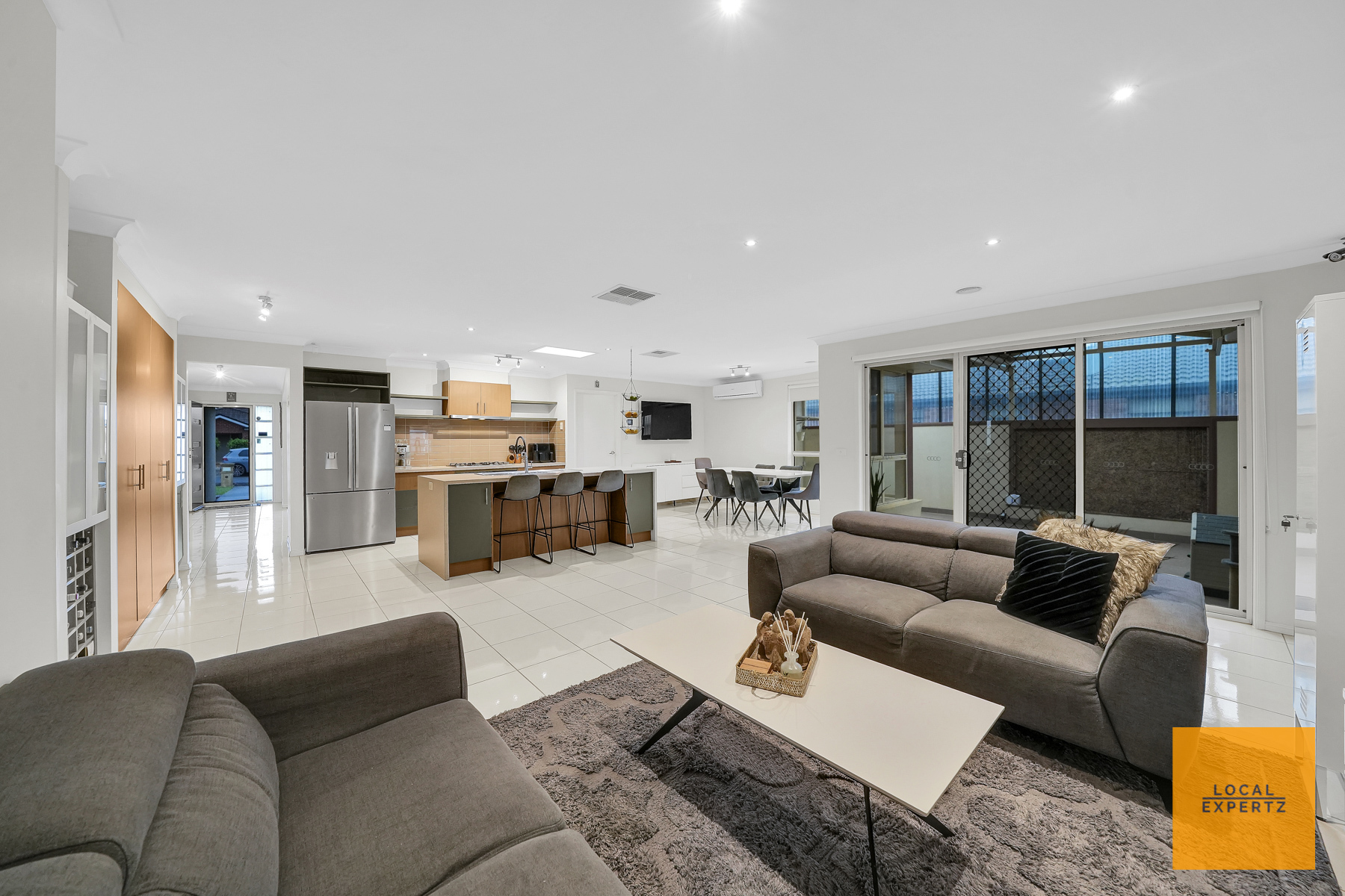 24 CARLYON CLOSE, Melton West VIC 3337 - Image 7