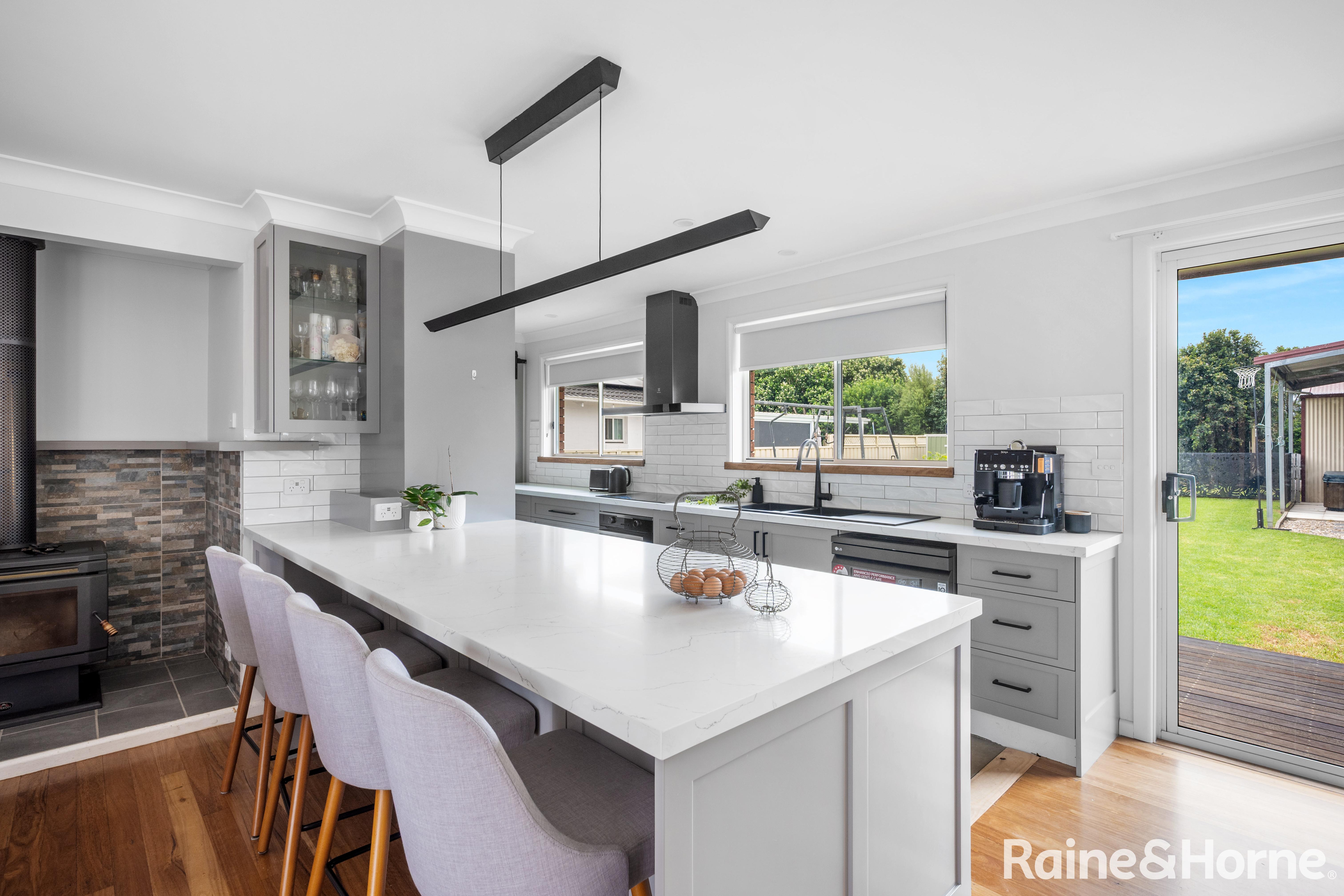 11 Lyrebird Drive, Nowra, NSW 2541 - Image 6