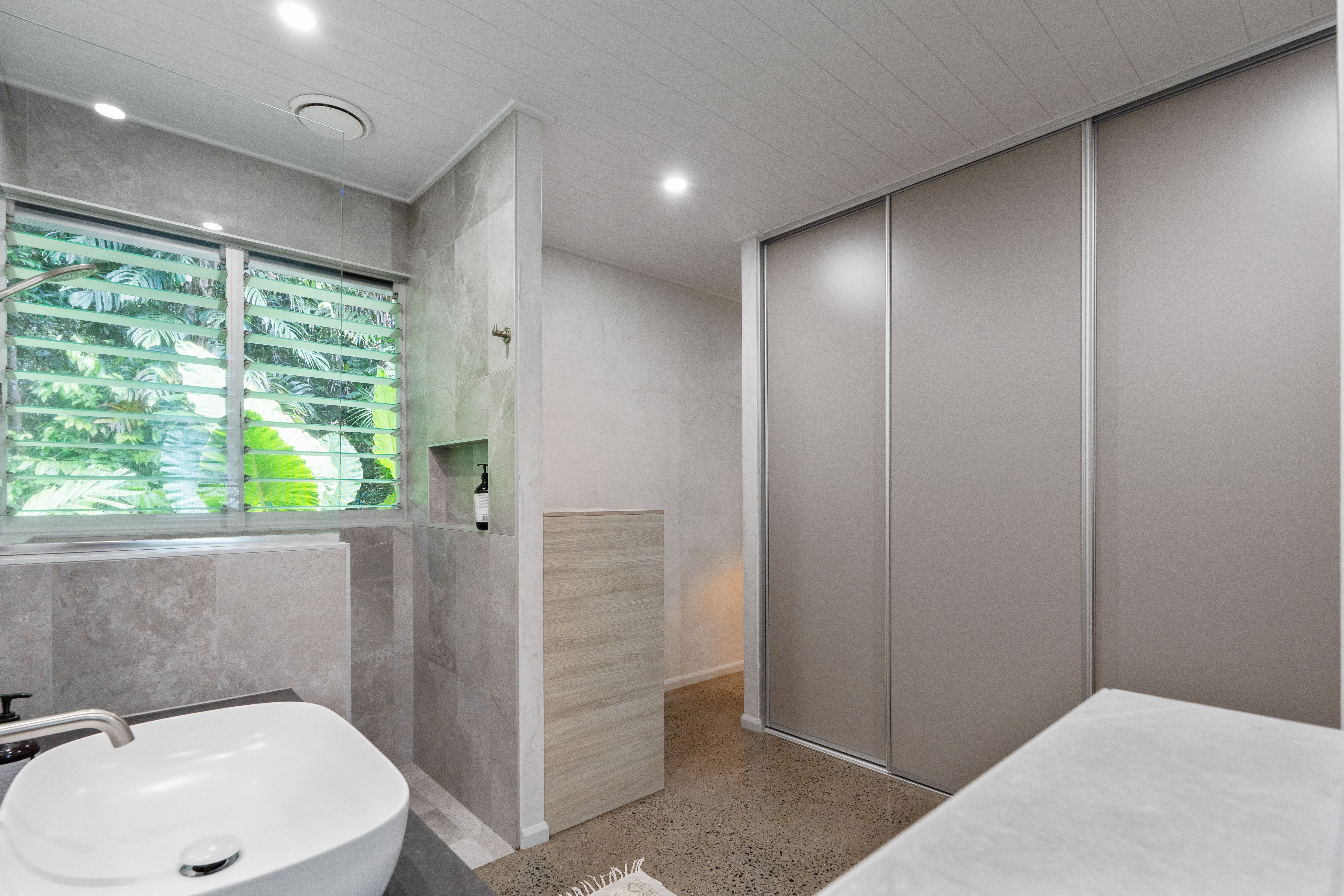 5-bedroom house at 19 Mission Circle, Wongaling Beach, Qld, 4852, Cassowary Coast, Queensland