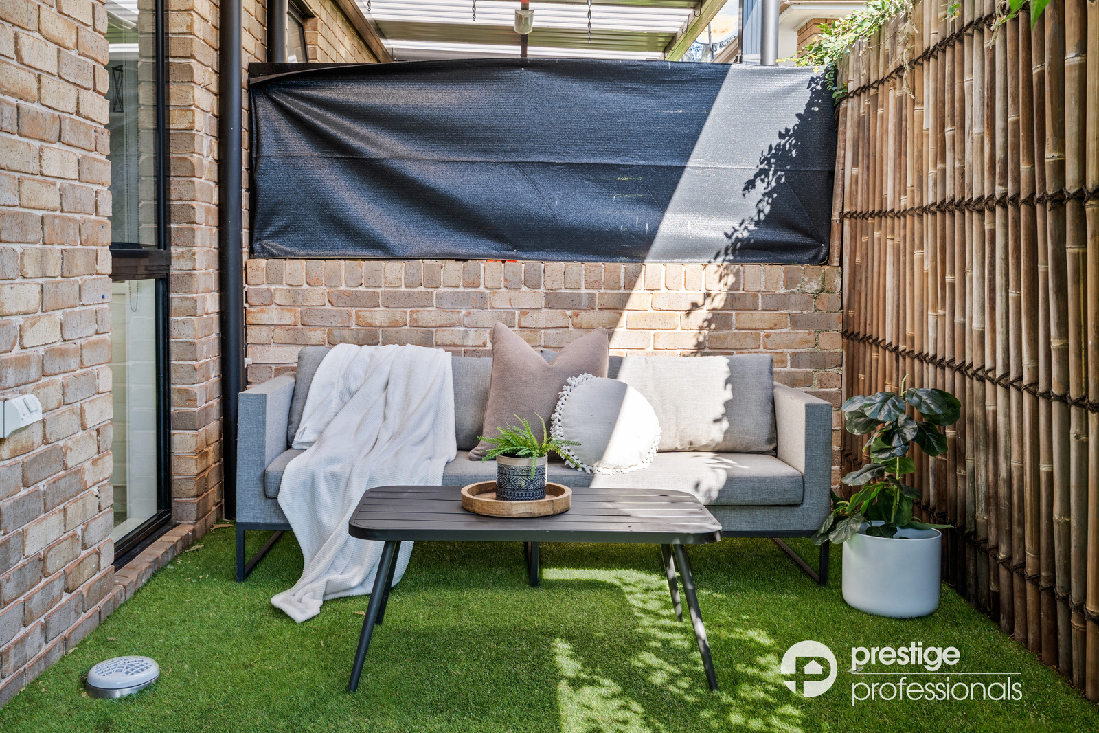 3-bedroom unit at UNIT 4 40 BUNGARRA CRESCENT, Chipping Norton NSW 2170, Liverpool, New South Wales