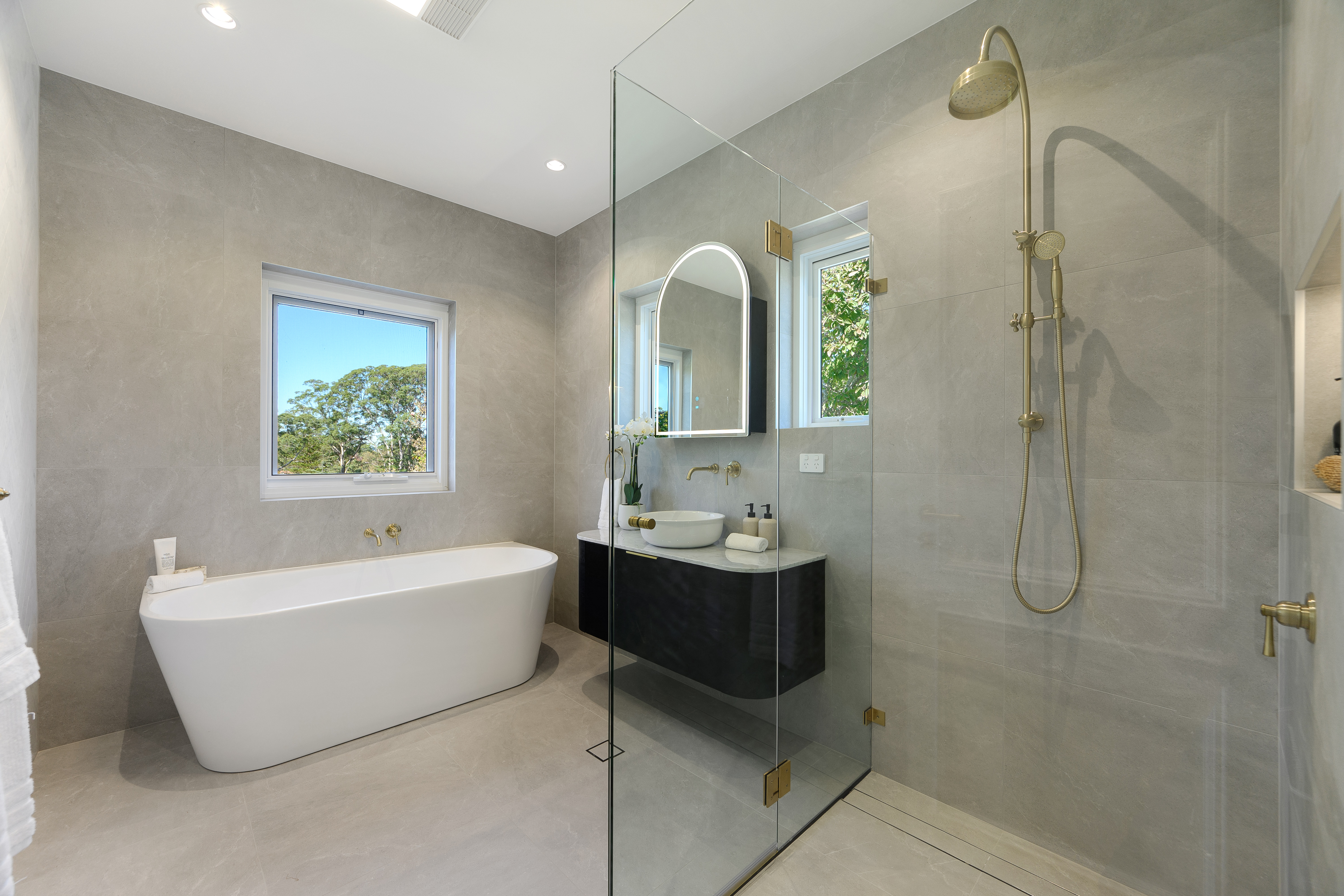 6-bedroom house at 14 PYMBLE AVENUE, Pymble NSW 2073, Ku-Ring-Gai, New South Wales