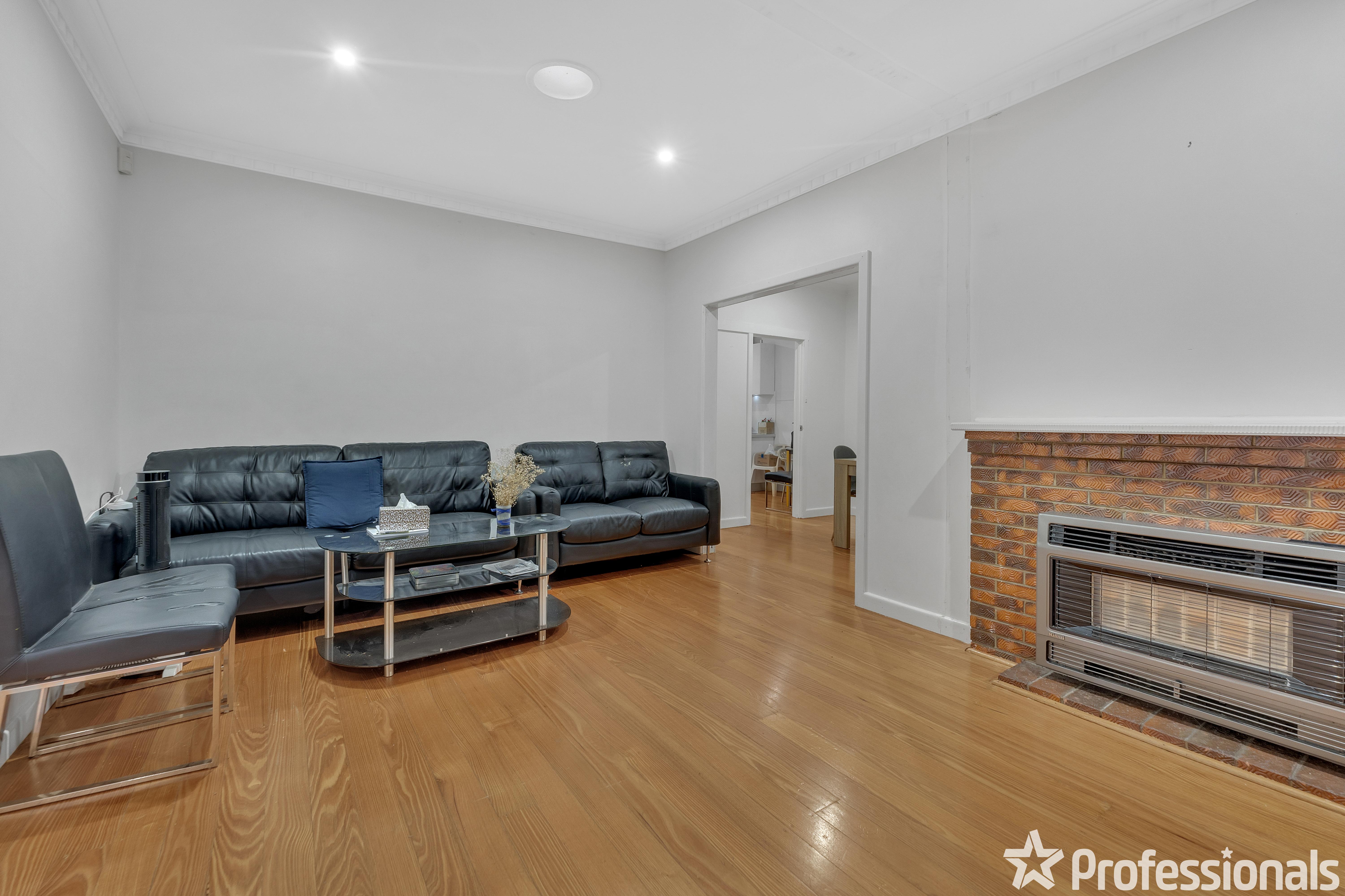 4-bedroom house at 261 Main Road West, St Albans, VIC 3021, Brimbank, Victoria