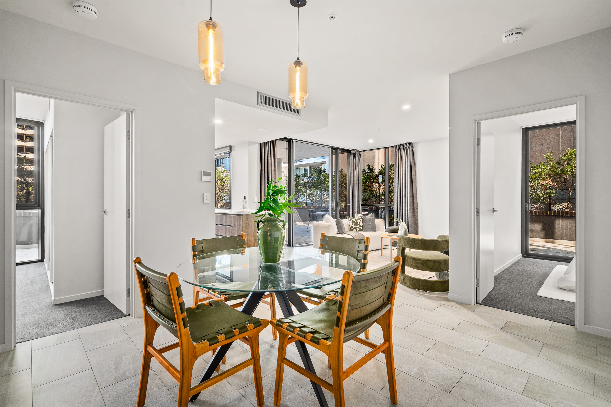 APARTMENT 215 27 COMMERCIAL ROAD, NEWSTEAD QLD 4006 - Image 8