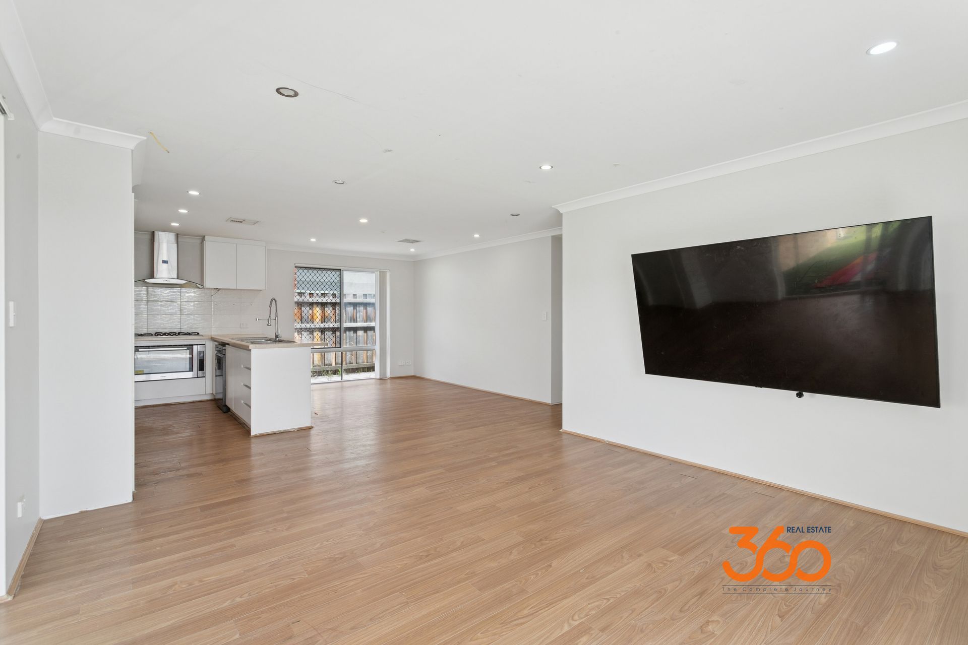 52 Cheriton Avenue, Ellenbrook, WA 6069 - Image 8