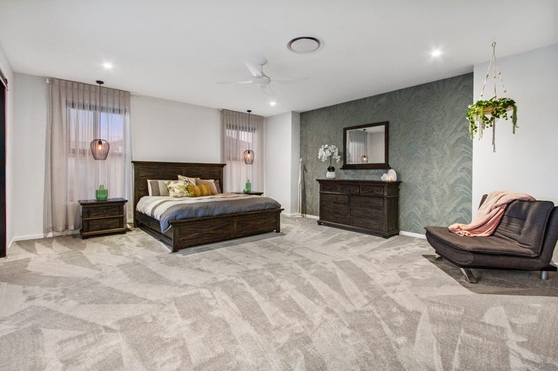 5-bedroom house at 4 Edgewater Place, Helensvale, QLD 4212, Gold Coast, Queensland