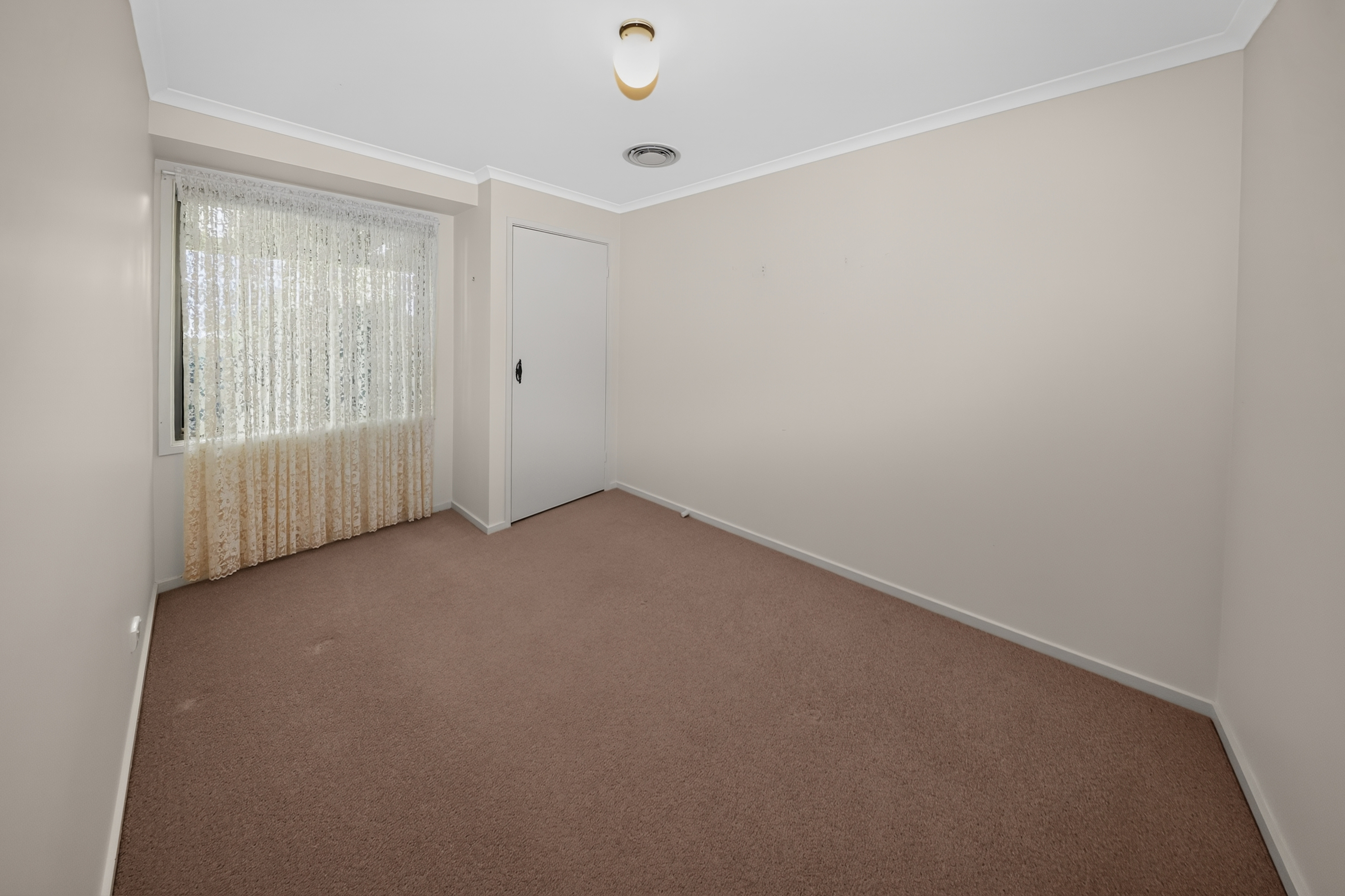 4-bedroom house at 4 Wilkinson Place, Tumut, NSW 2720, Snowy Valleys, New South Wales