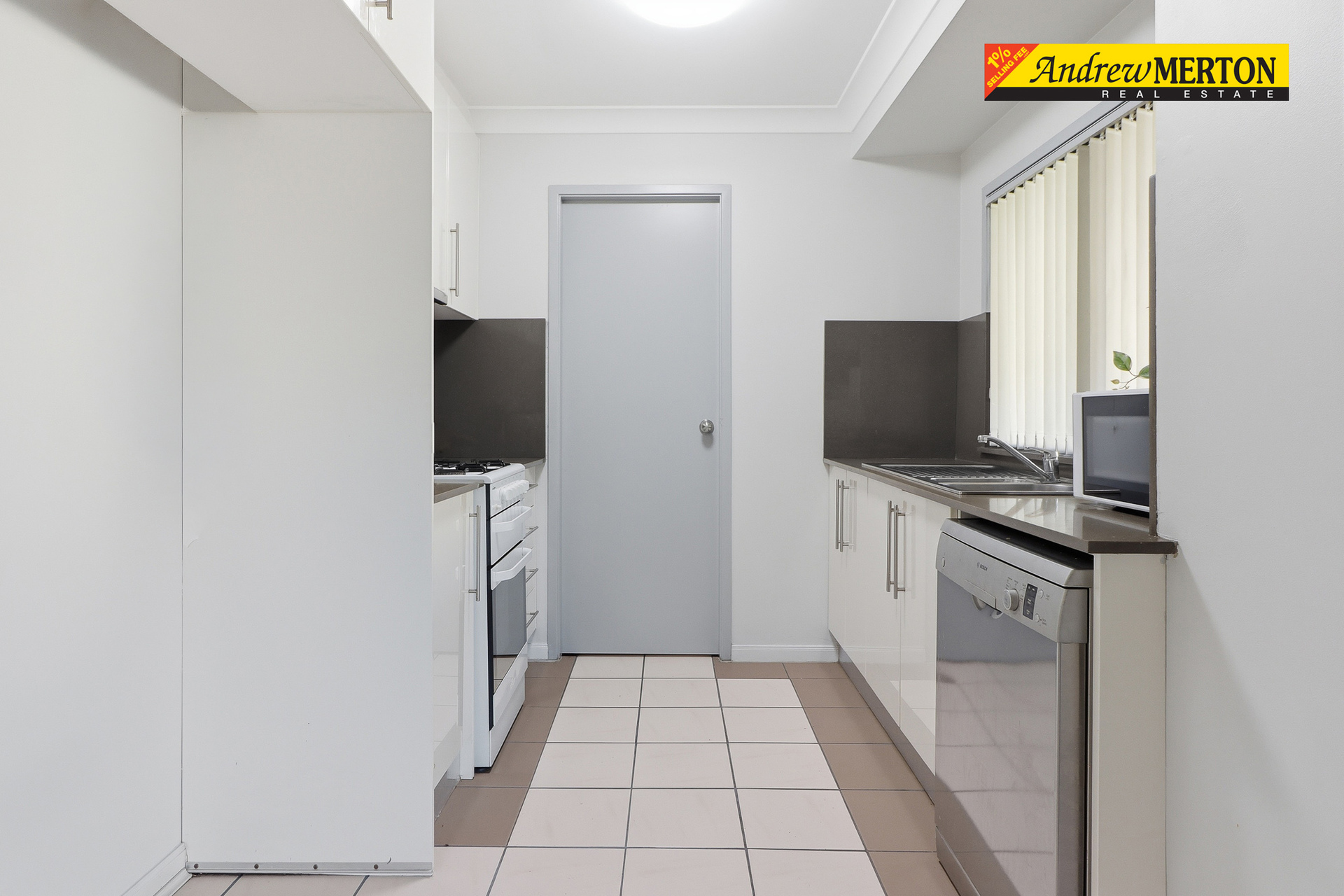 19 Verrills Grove, Oakhurst, NSW 2761 - Image 8