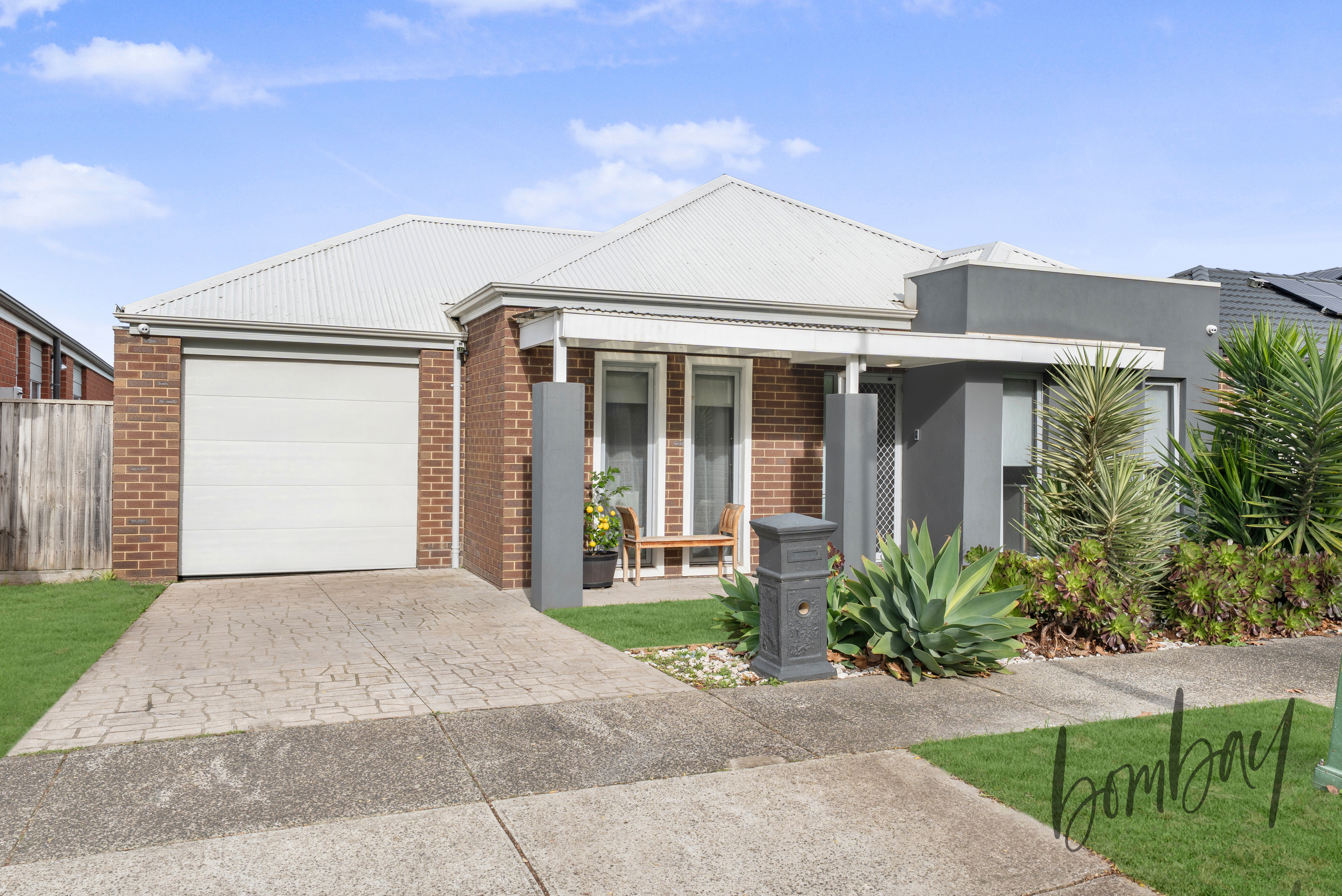 23 ROYAL TERRACE, Craigieburn VIC 3064 - Image 1