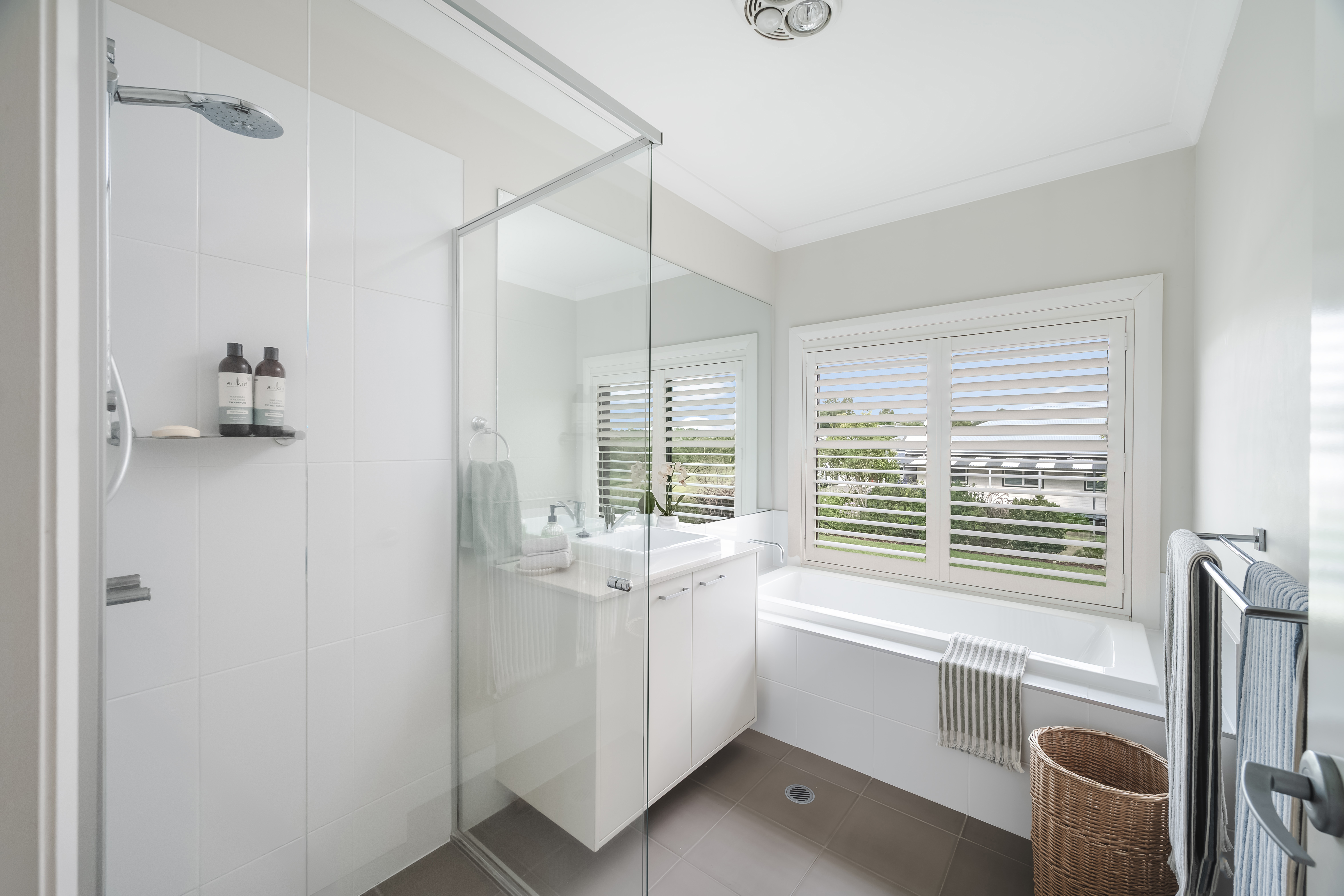 4-bedroom house at 25 Swan Street, Hinton, NSW 2321, Port Stephens, New South Wales