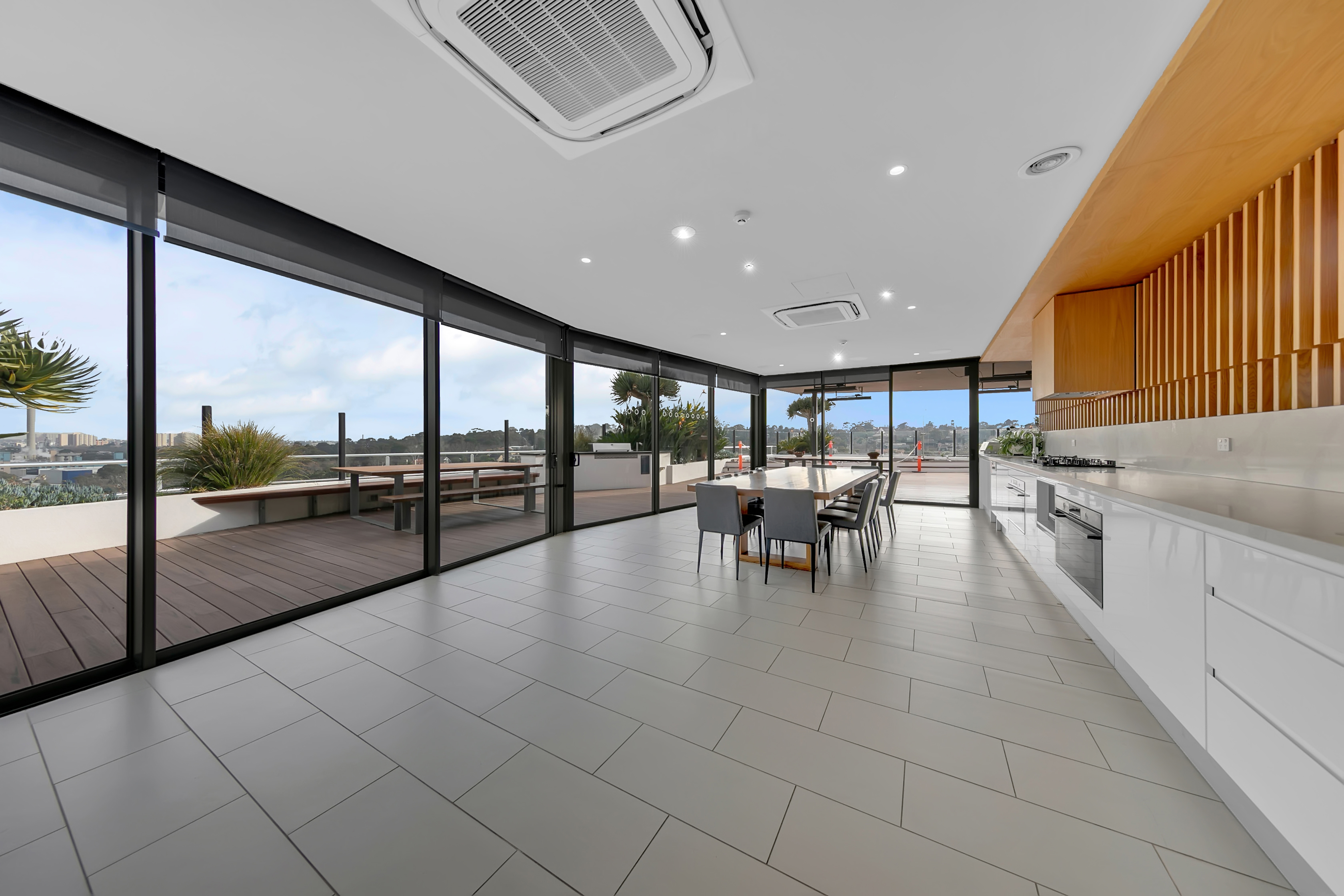 2-bedroom unit at 706 1 ACACIA PLACE, ABBOTSFORD VIC 3067, Yarra, Victoria