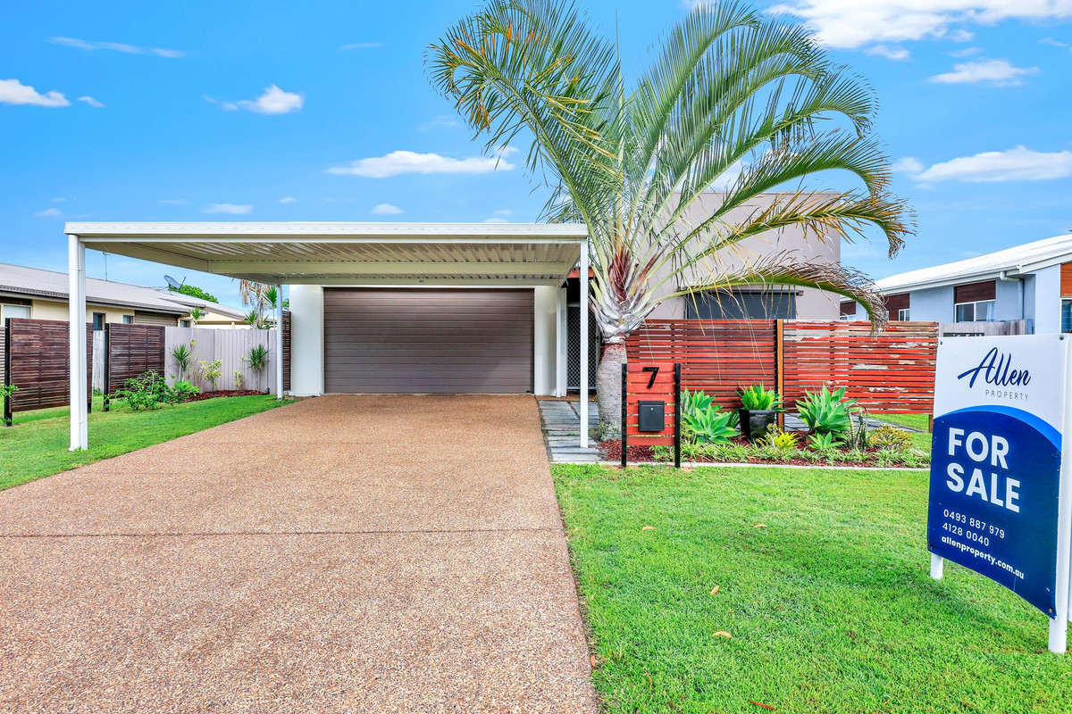 7 Swan View Court, Toogoom, Qld, 4655 - Image 2