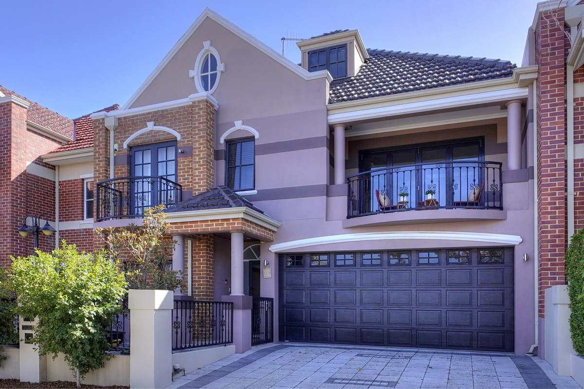 4/64A Third Avenue, Mount Lawley, WA 6050 - Image 1