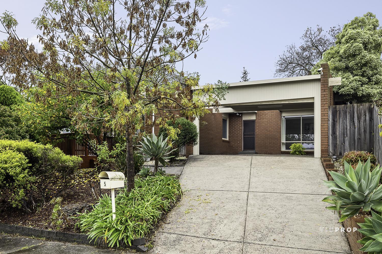 5 MASON COURT, Templestowe Lower VIC 3107 - Image 1