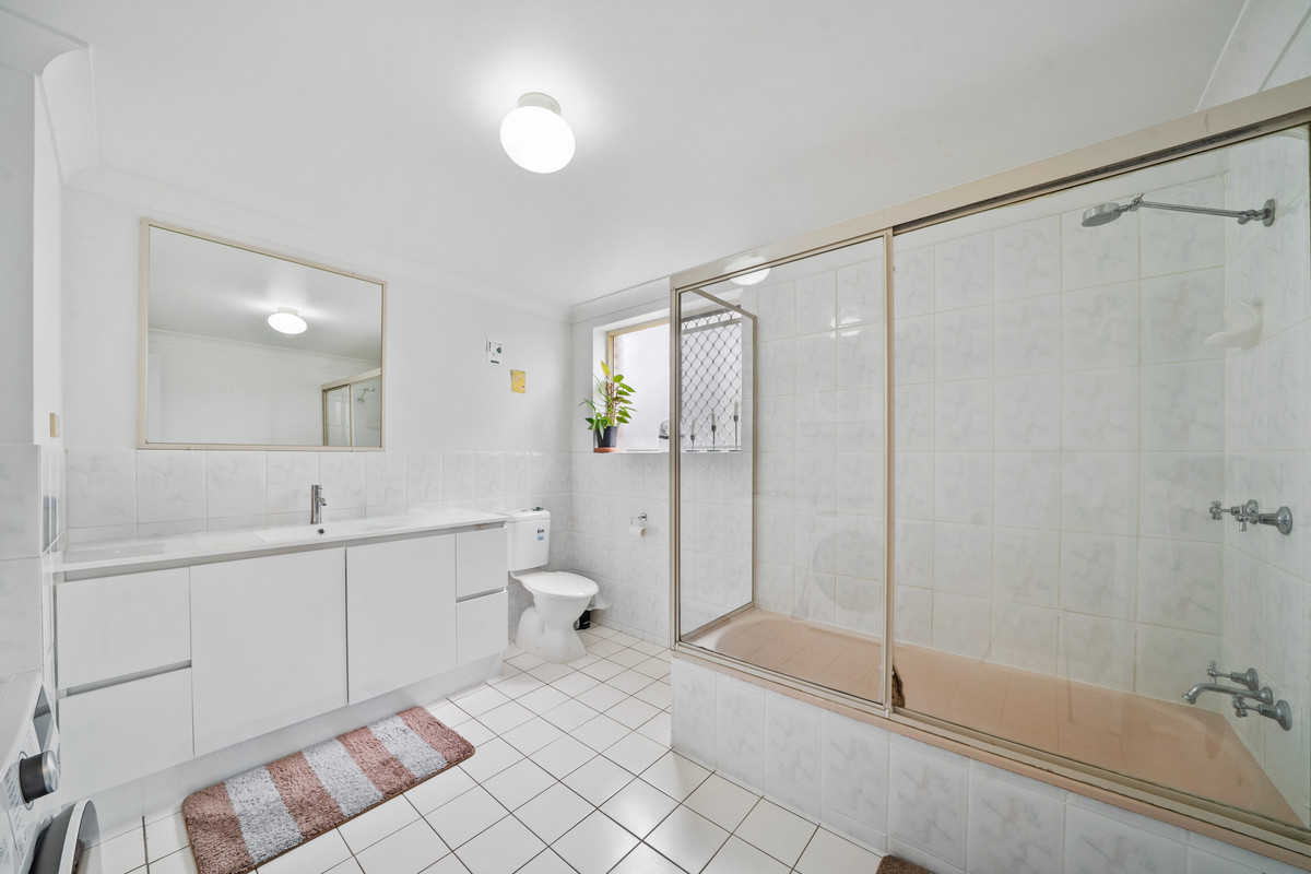 2-bedroom unit at 1 23 MOWBRAY TERRACE, EAST BRISBANE QLD 4169, Brisbane, Queensland