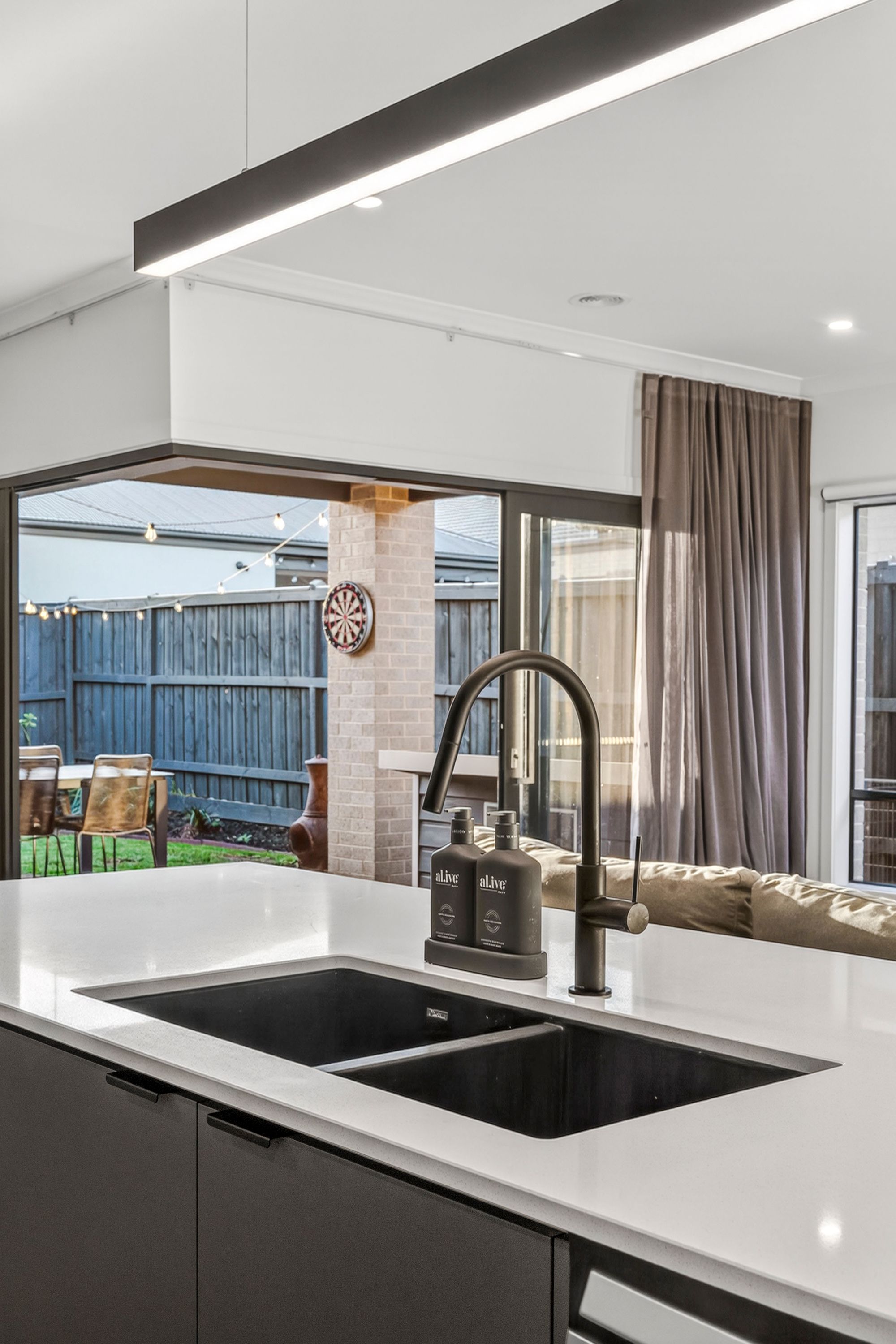 14 DREAMER CIRCUIT, Mount Duneed VIC 3217 - Image 9