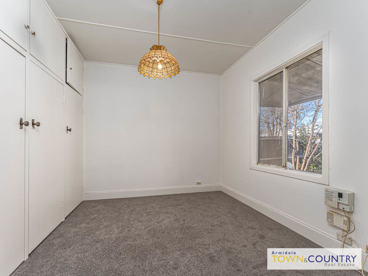 211 BROWN STREET, Armidale NSW 2350 - Image 10