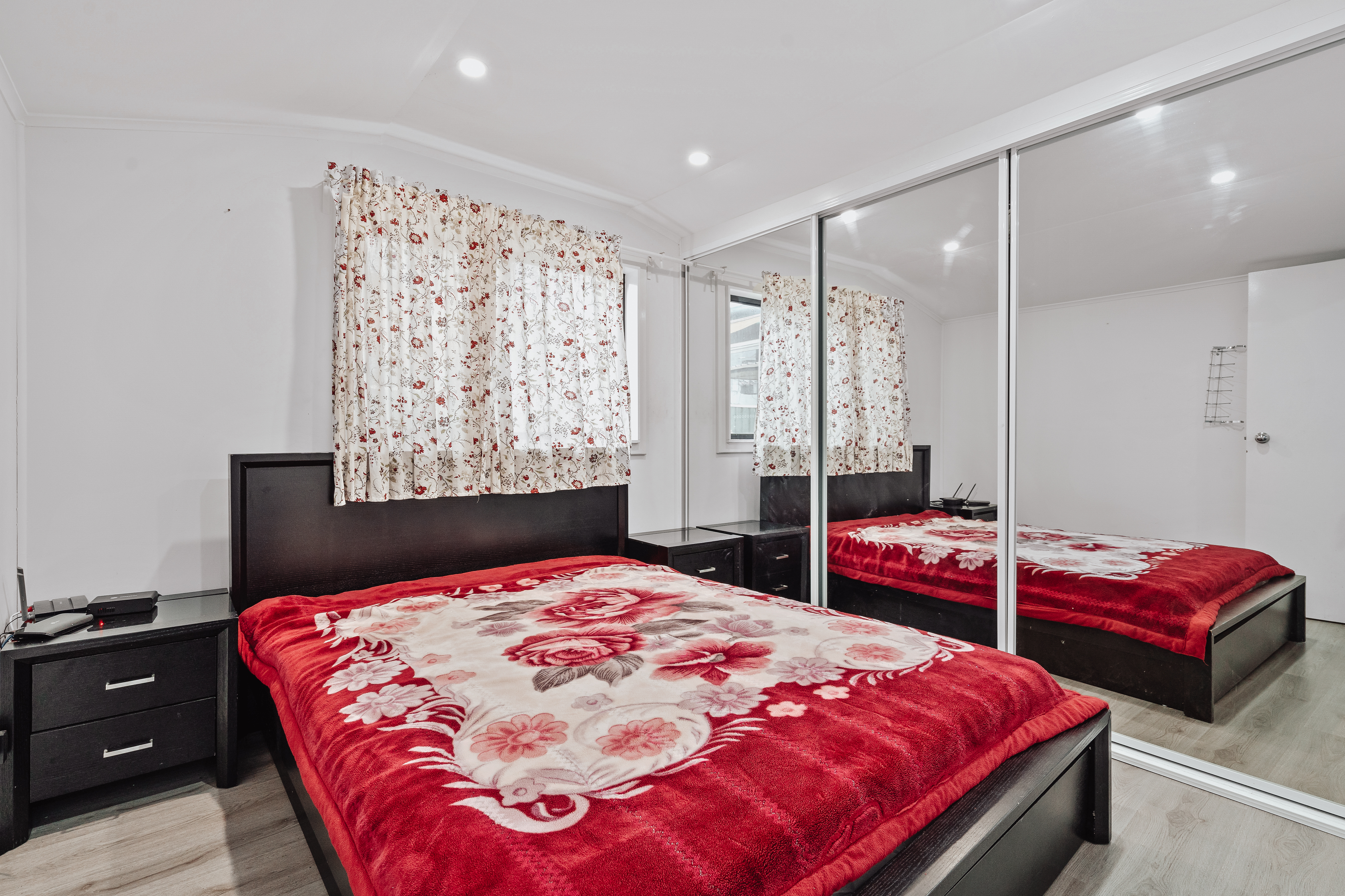 4 PAPEETE AVENUE, Lethbridge Park NSW 2770 - Image 9