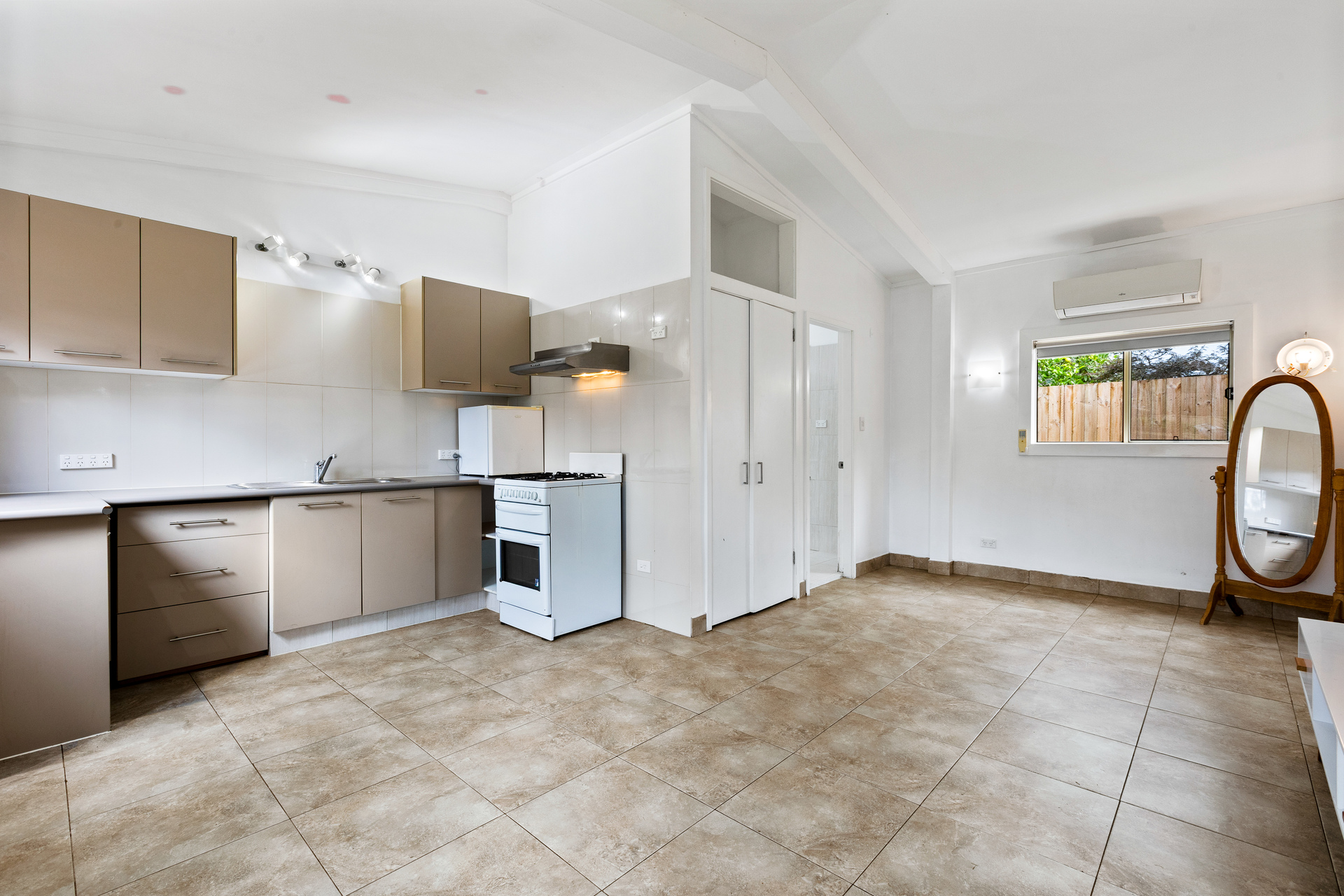 66 HENRY STREET, Lawson NSW 2783 - Image 4