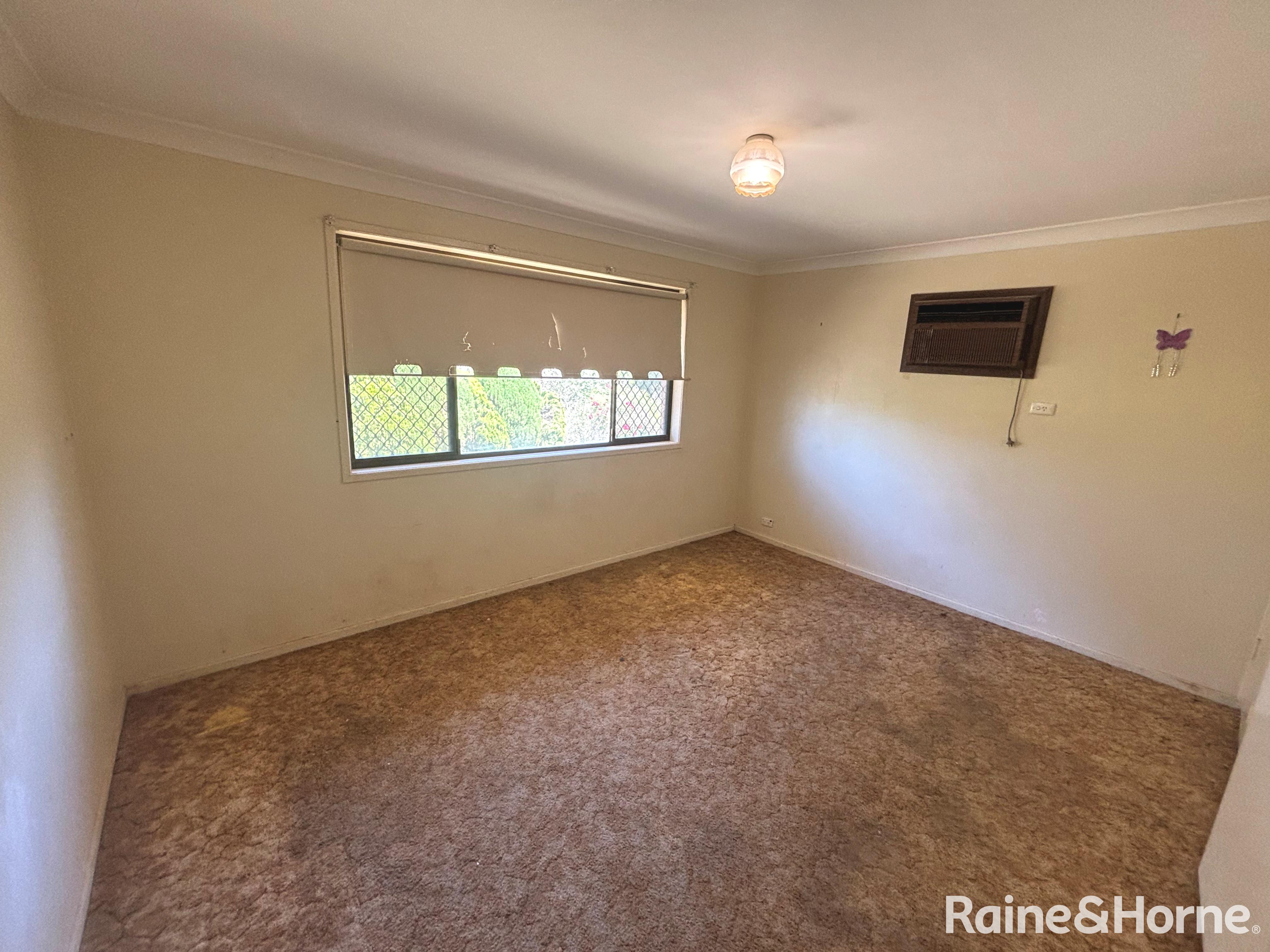 12 Hospital Terrace, Nanango, QLD 4615 - Image 10