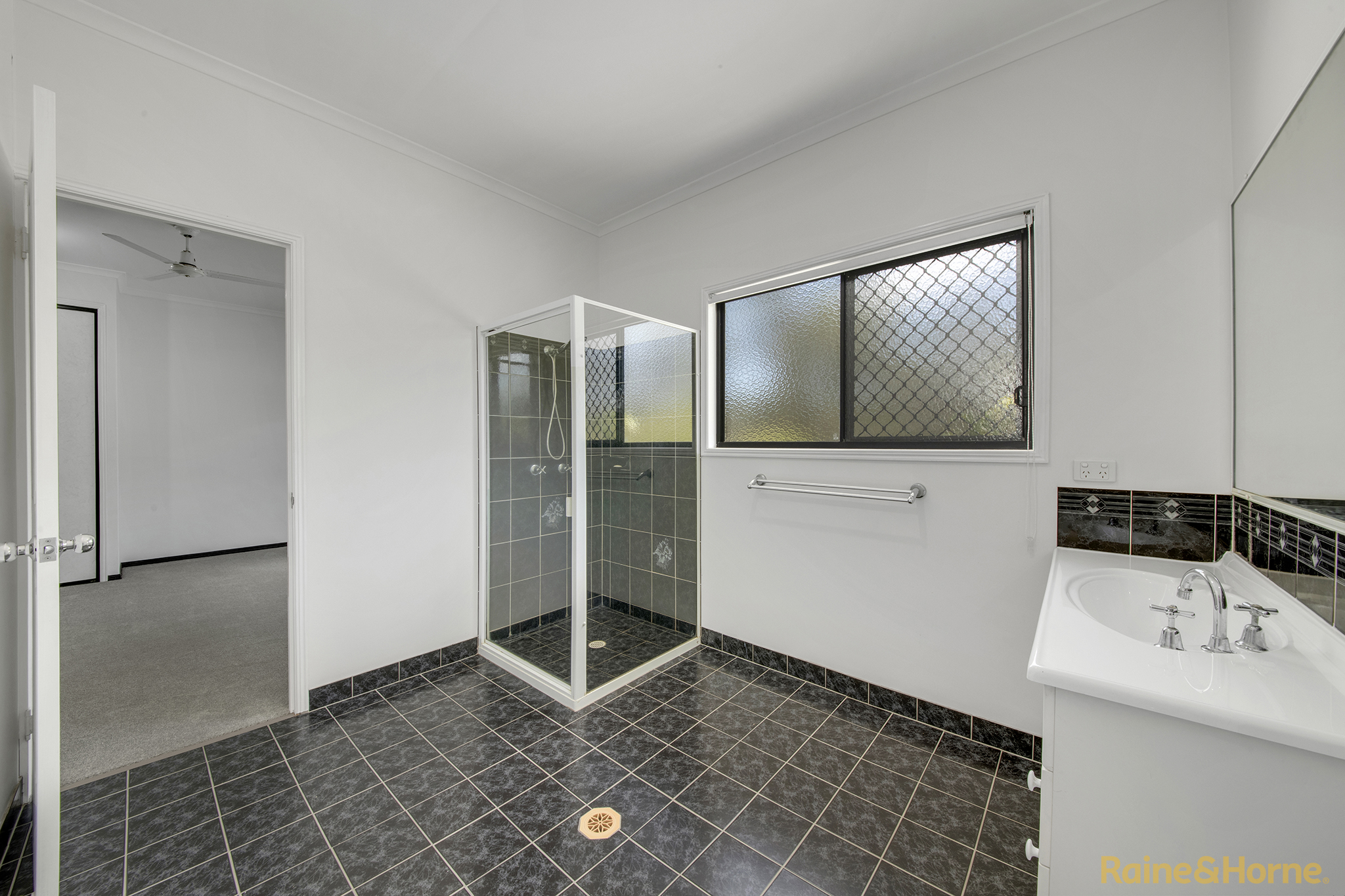 5-bedroom house at 80 Flora Drive, Beecher, QLD 4680, Gladstone, Queensland