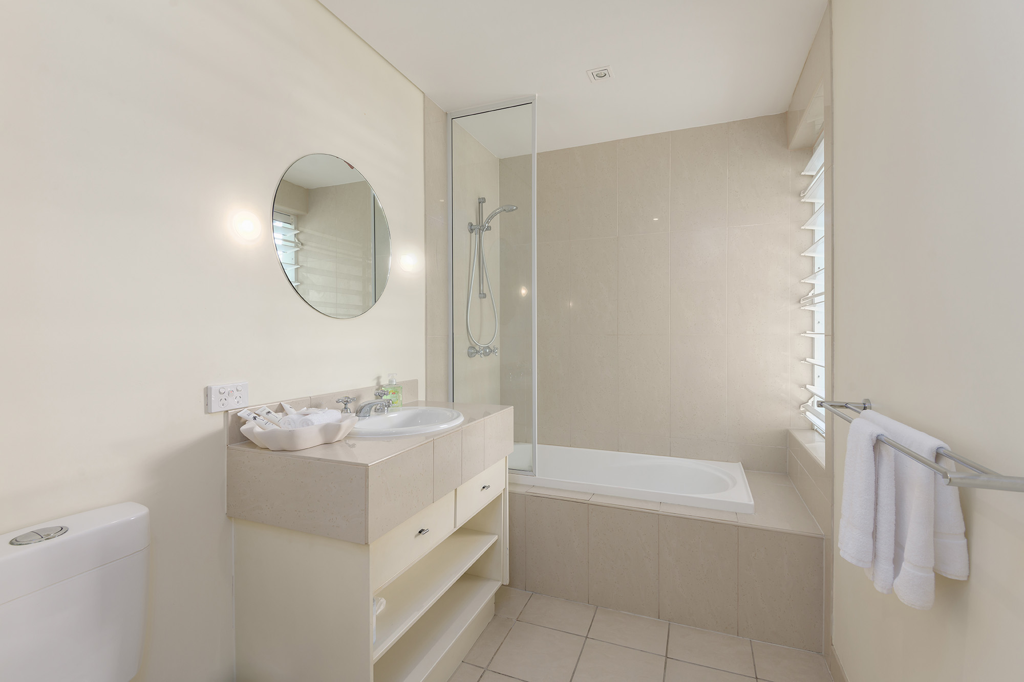 2-bedroom unit at 15/7 Davidson Street, Port Douglas, QLD 4877, Douglas, Queensland