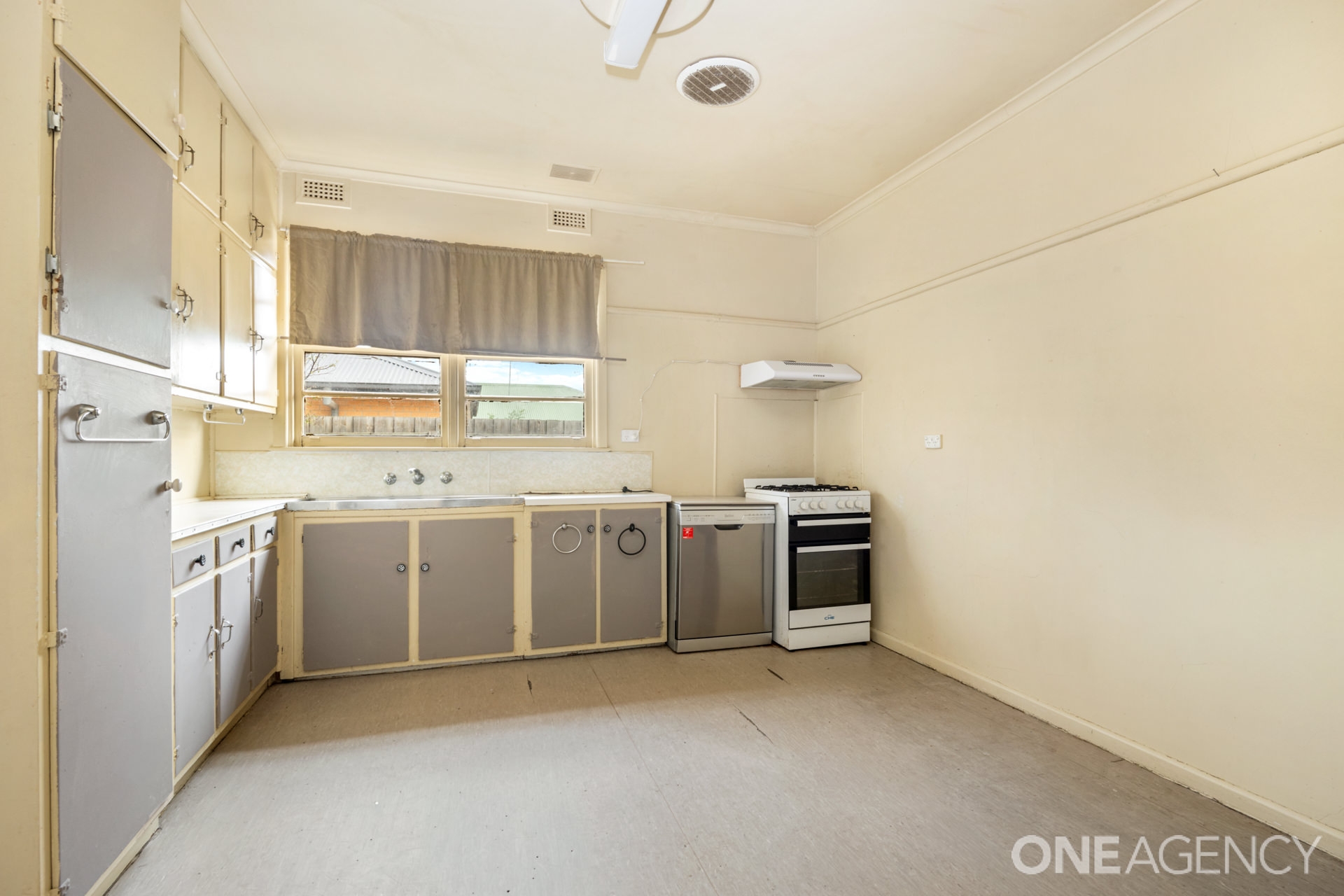 6 DOVE STREET, Norlane VIC 3214 - Image 2