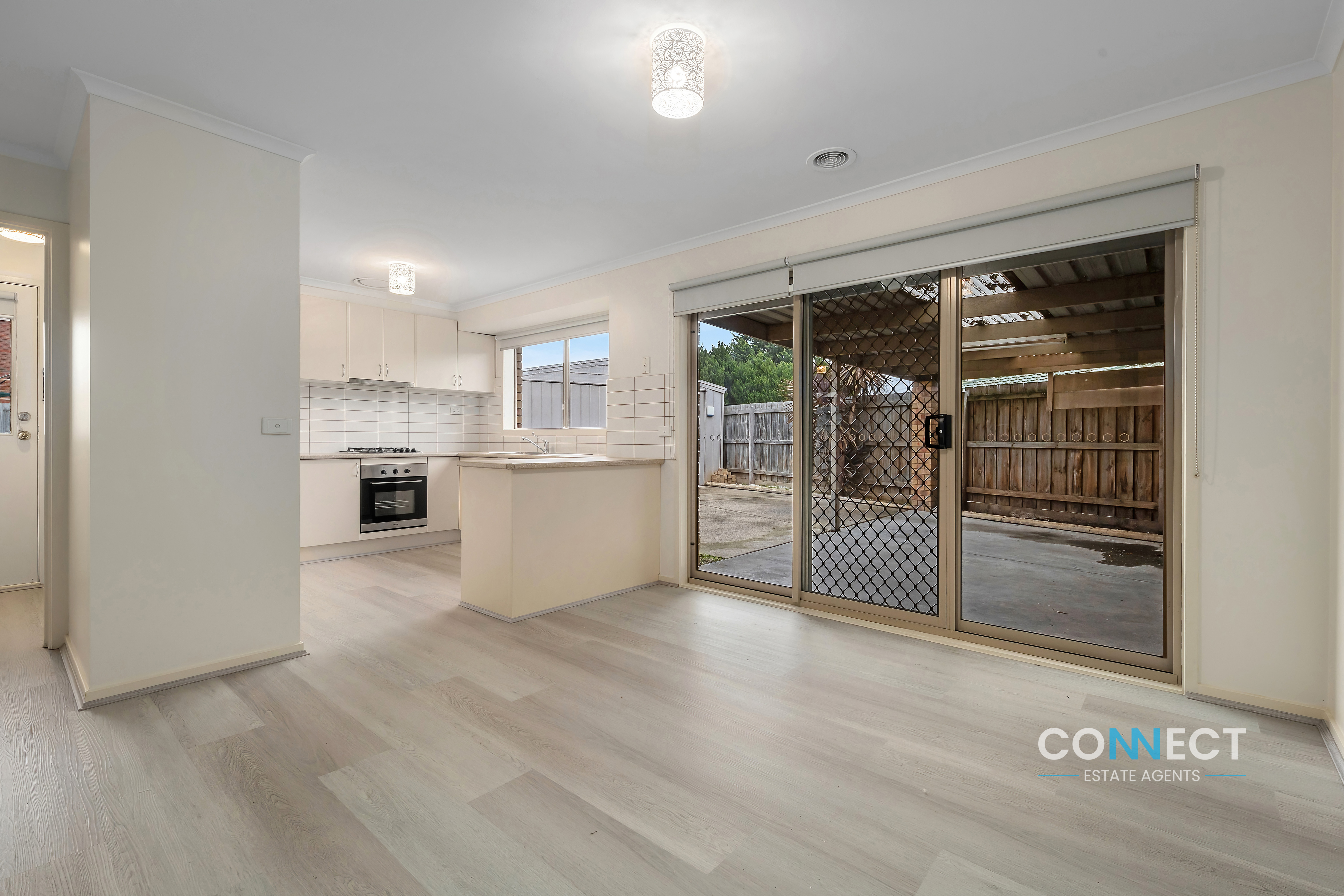 8 ROCHELLE COURT, Narre Warren South VIC 3805 - Image 1