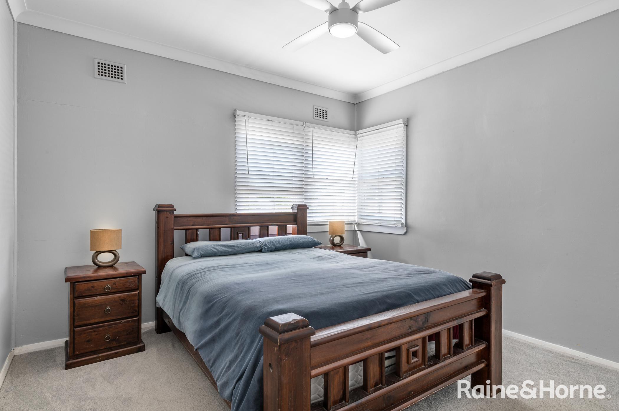 8 Gould Avenue, Nowra, NSW 2541 - Image 4