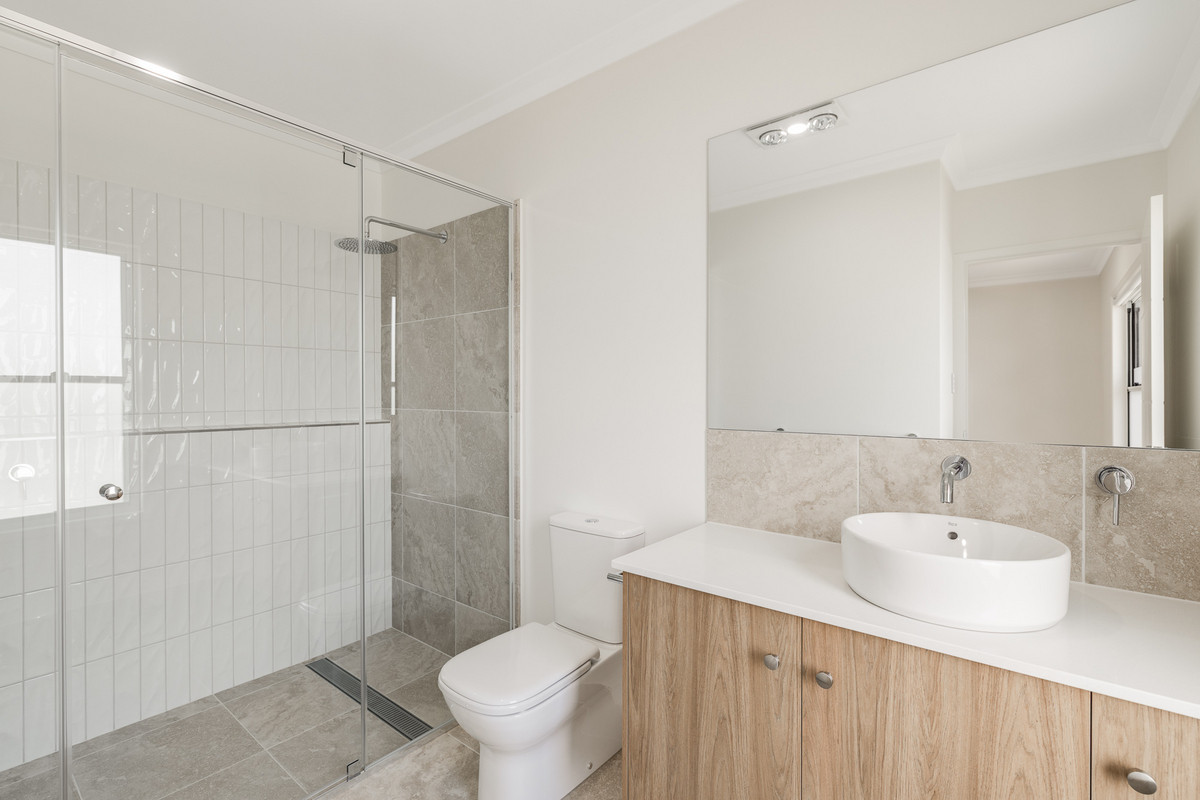3-bedroom unit at 1-3/70 Crown Street, Rangeville, Qld, 4350, Toowoomba, Queensland