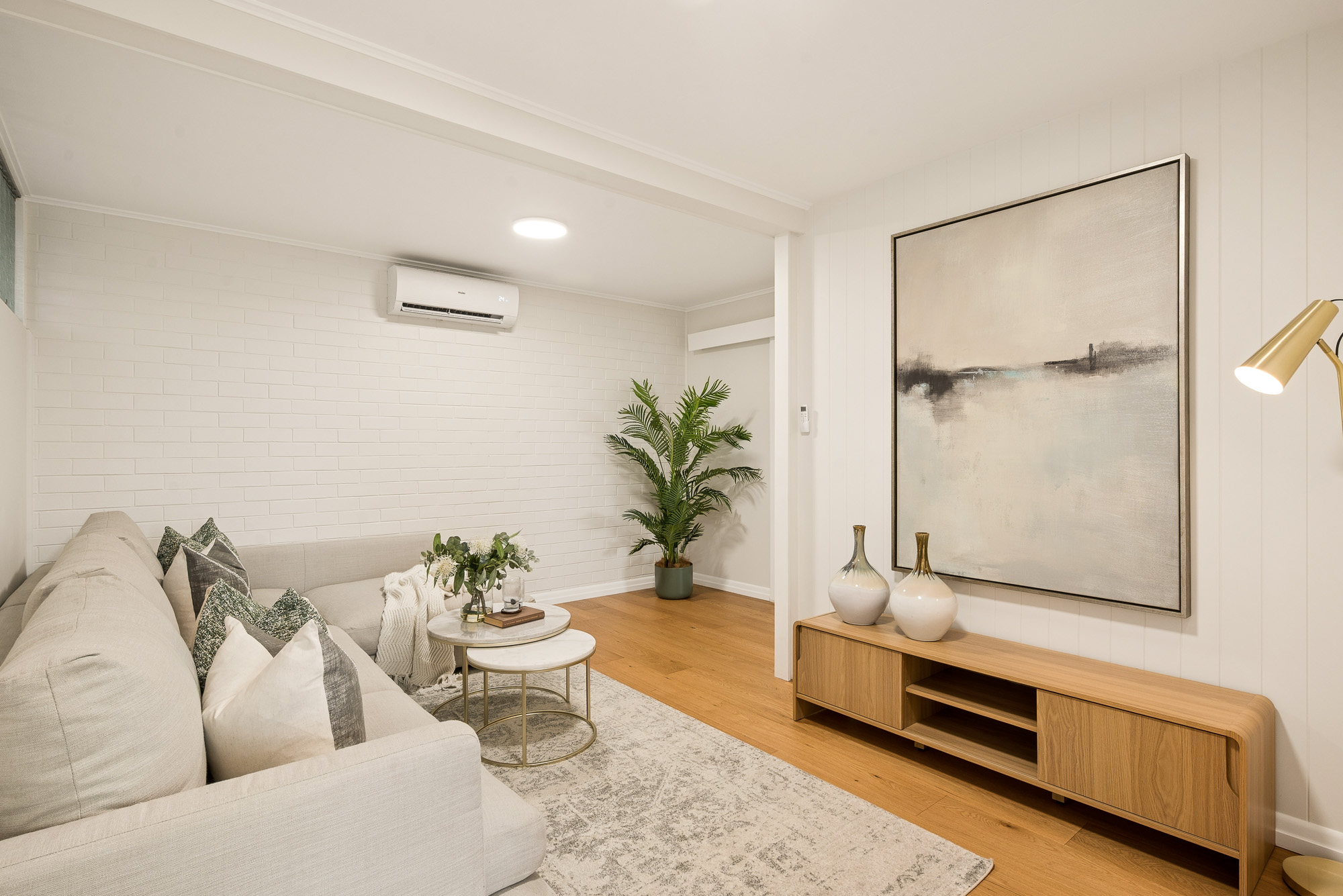 5-bedroom house at 35 Benbow Street, Tarragindi, QLD 4121, Brisbane, Queensland