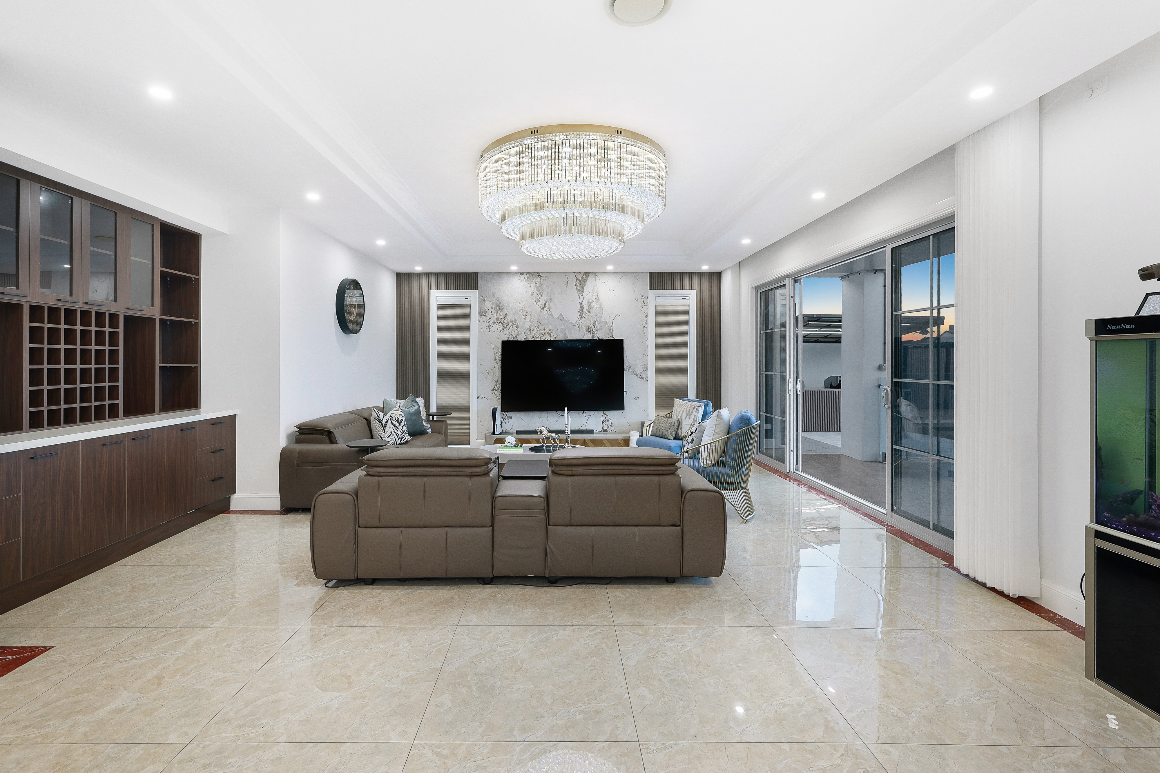 22 Erave Avenue, Runaway Bay, QLD 4216 - Image 10