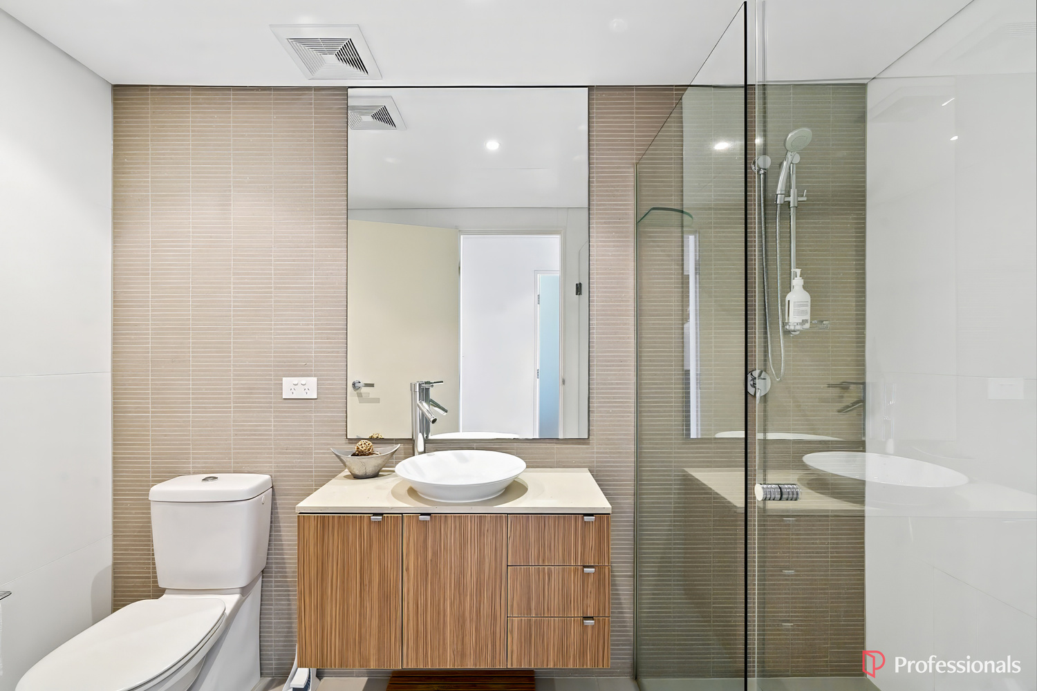 3-bedroom unit at 4/20-24 Cliff Street, Yeppoon, QLD 4703, Livingstone, Queensland