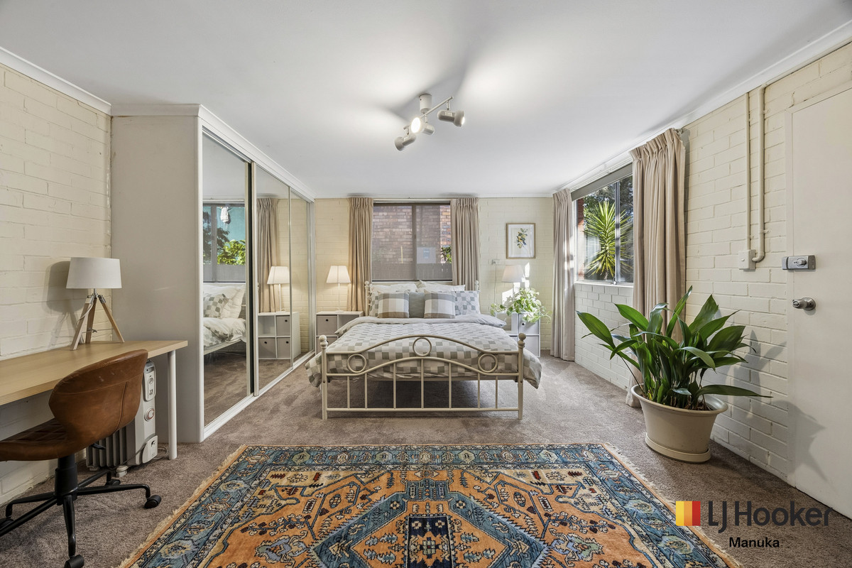 5-bedroom house at 90 Munro Road, Crestwood, NSW 2620, Queanbeyan-Palerang, New South Wales