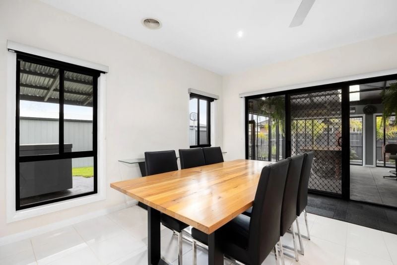 53 PARKSIDE DRIVE, Moe VIC 3825 - Image 3