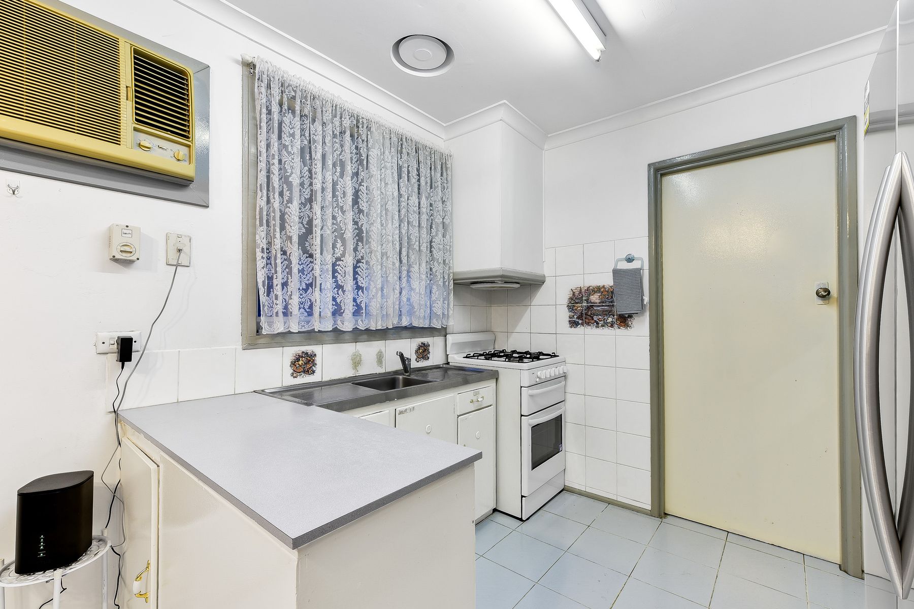 3-bedroom house at 18 Ora Street, Hampton Park, VIC 3976, , Victoria
