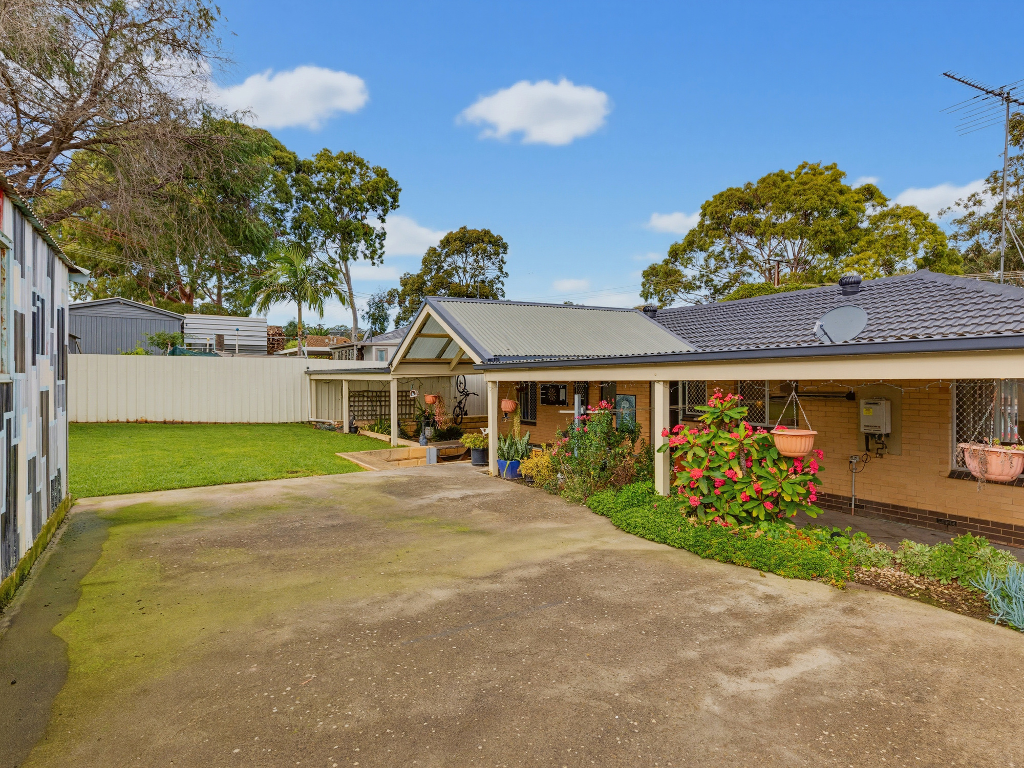 3-bedroom house at 10 Arnold Drive, Hackham, SA 5163, Onkaparinga, South Australia